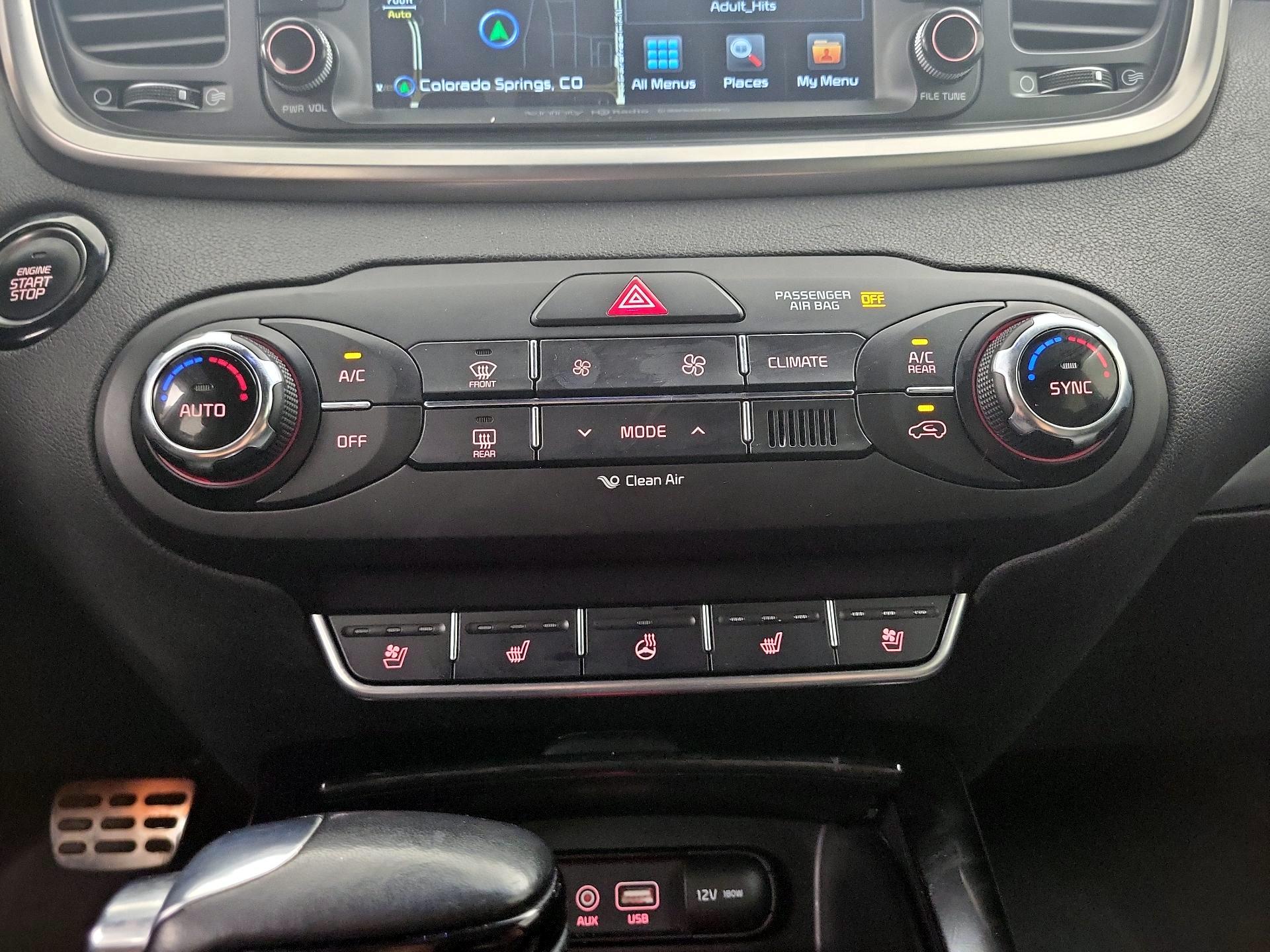 Thumbnail: 2017 Kia Sorento - 16
