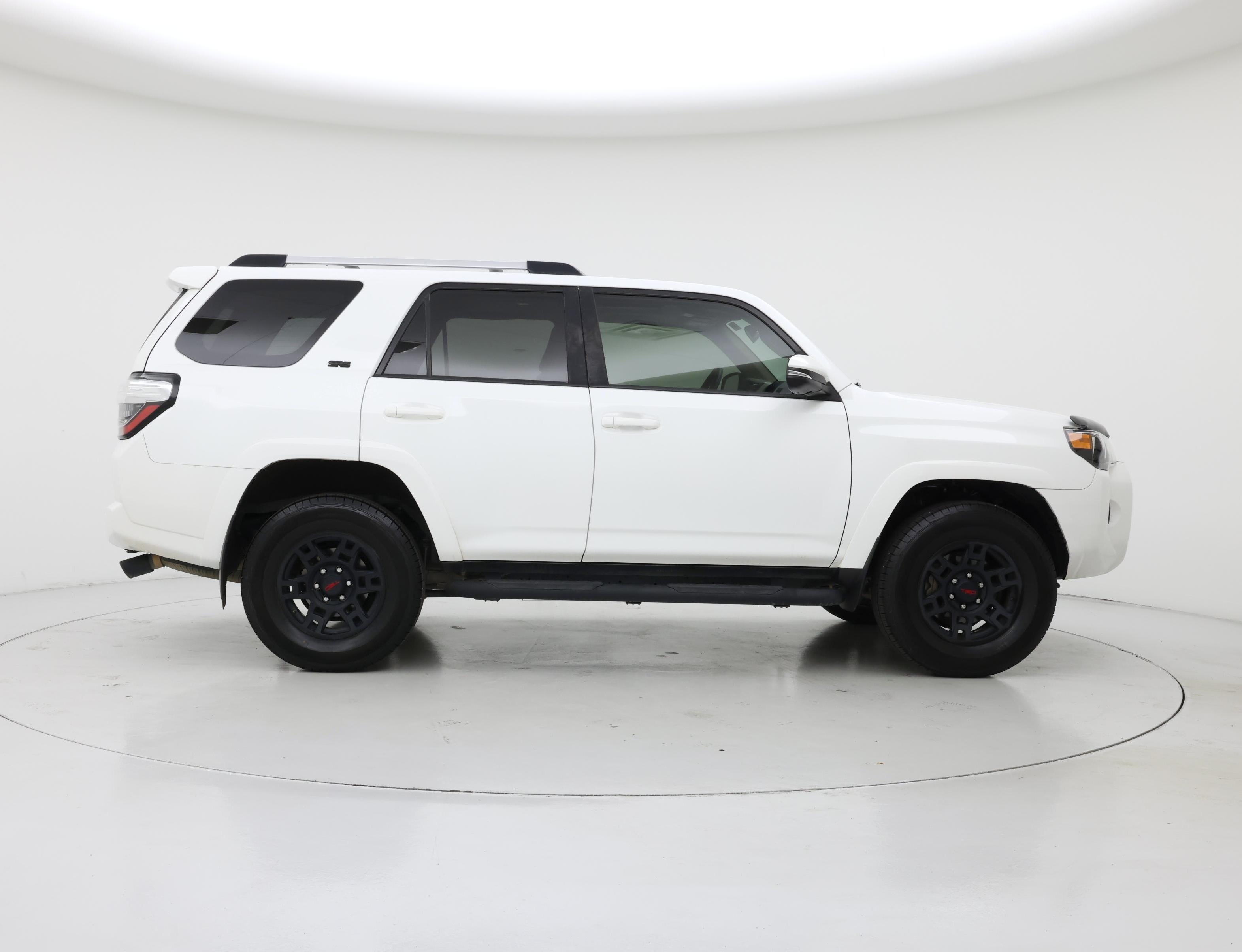 Thumbnail: 2020 Toyota 4Runner - 7