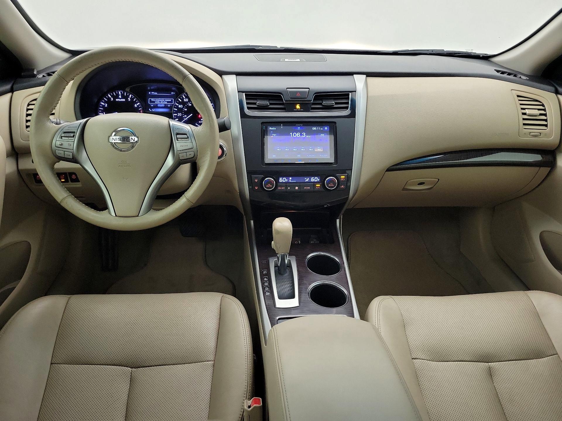 Thumbnail: 2014 Nissan Altima - 9
