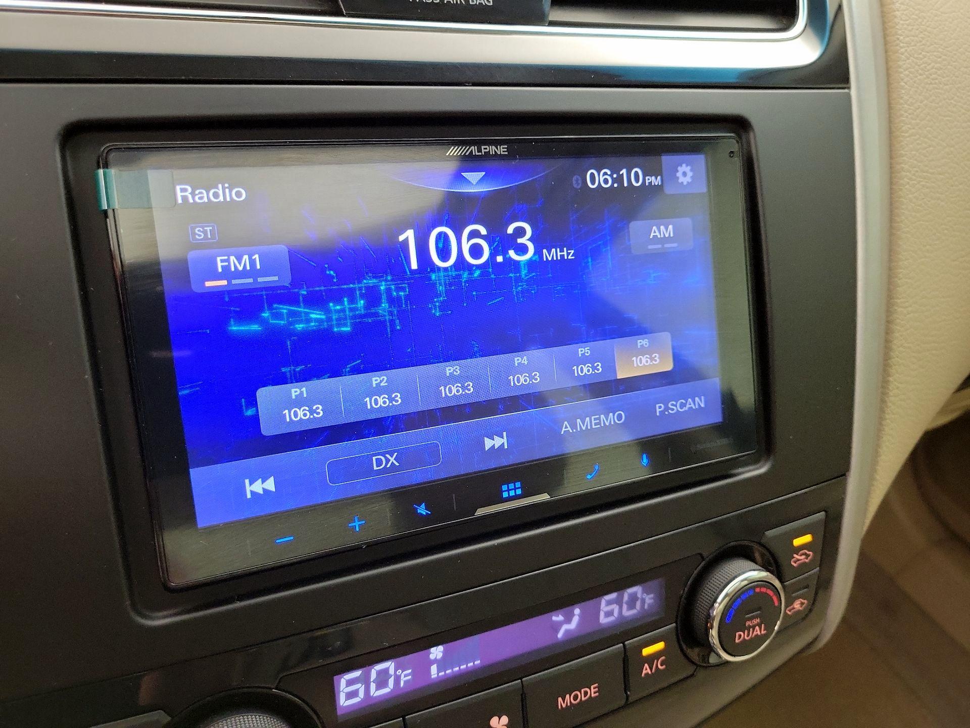 Thumbnail: 2014 Nissan Altima - 15