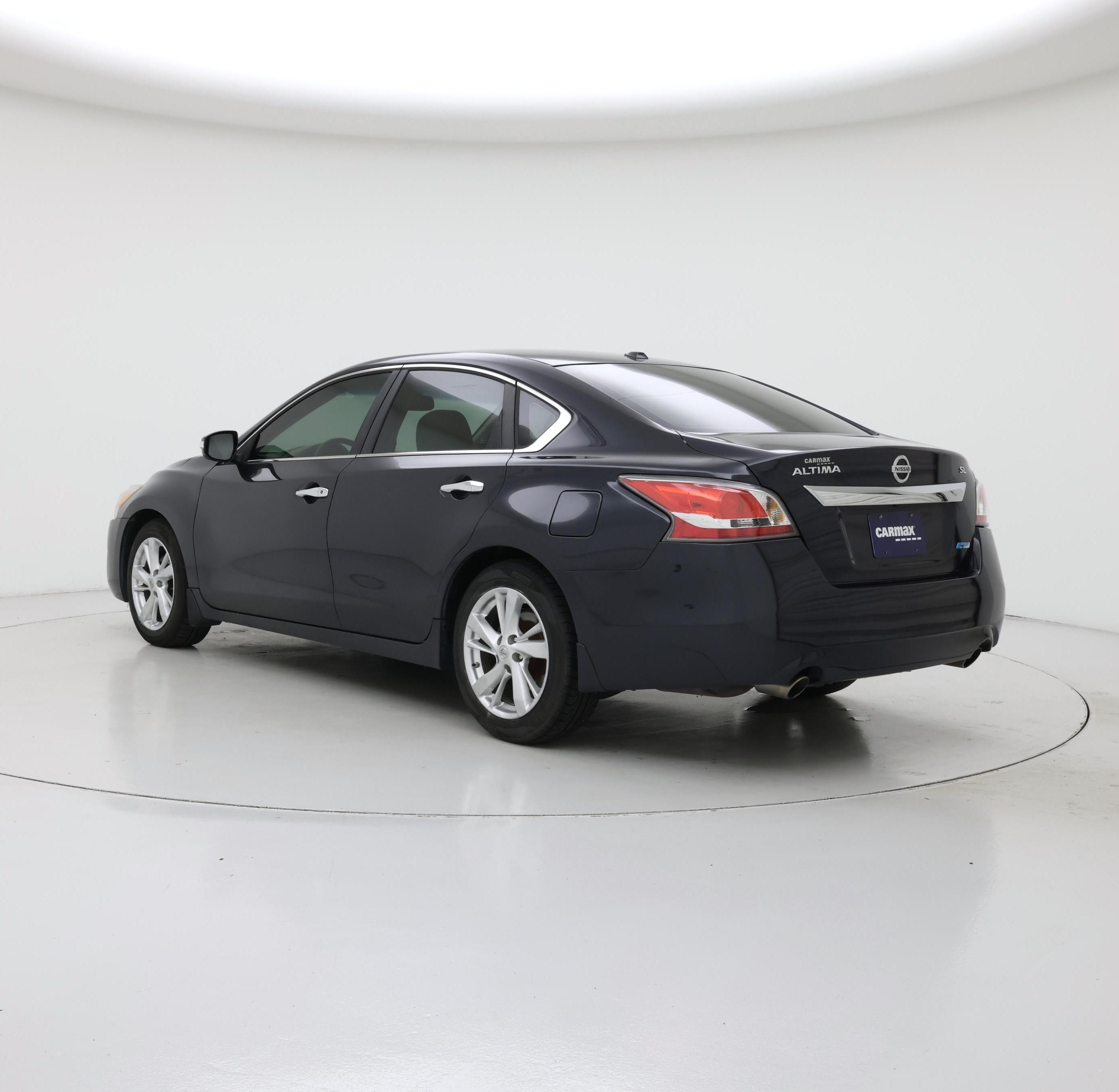 Thumbnail: 2014 Nissan Altima - 2