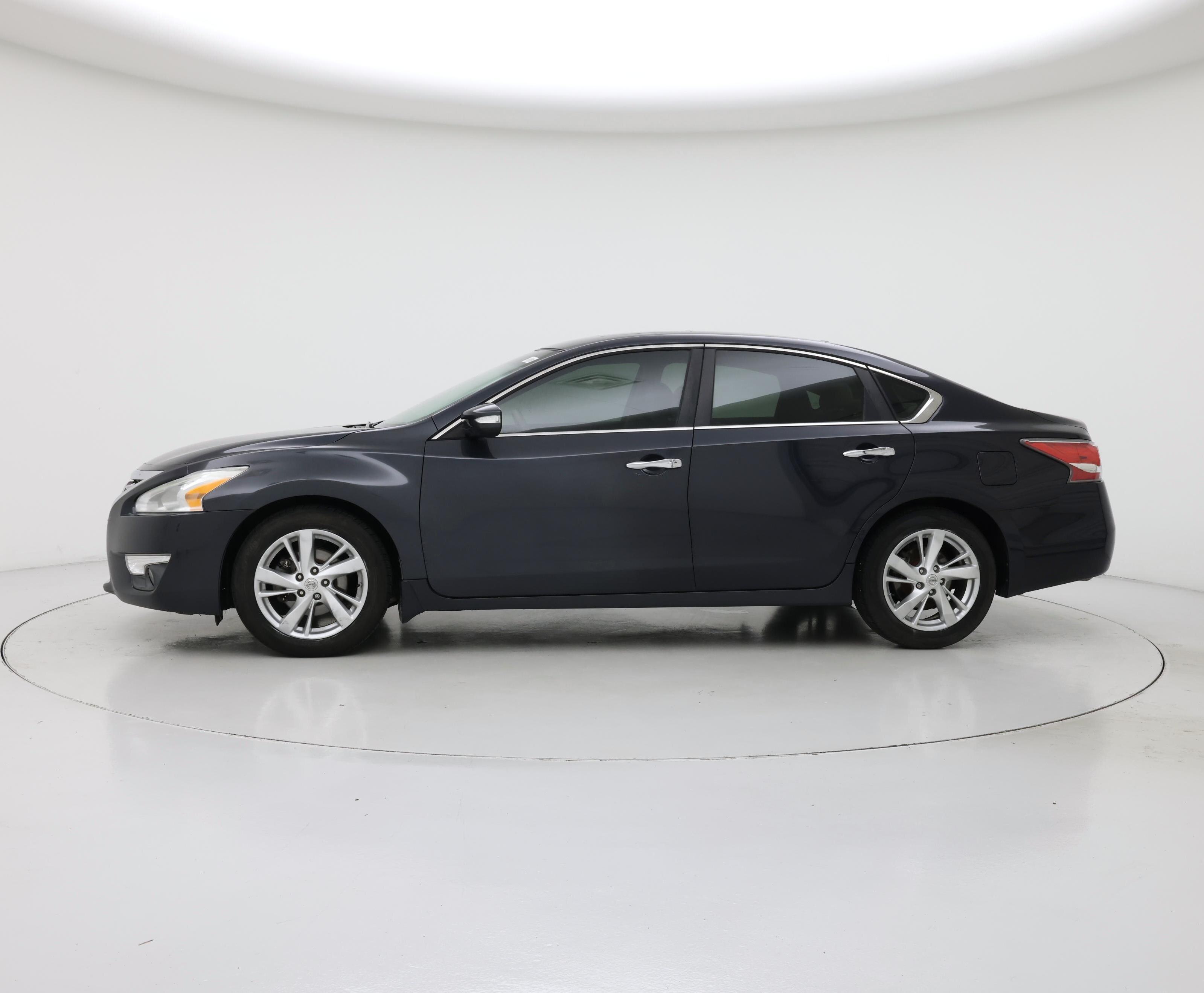 Thumbnail: 2014 Nissan Altima - 3