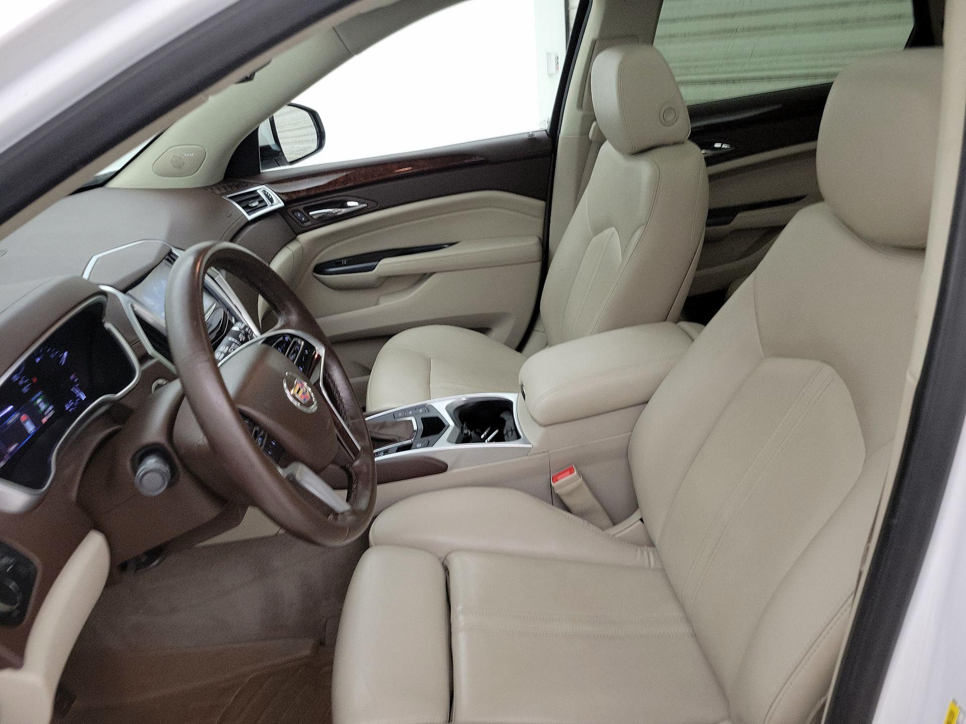 Thumbnail: 2016 Cadillac SRX - 11