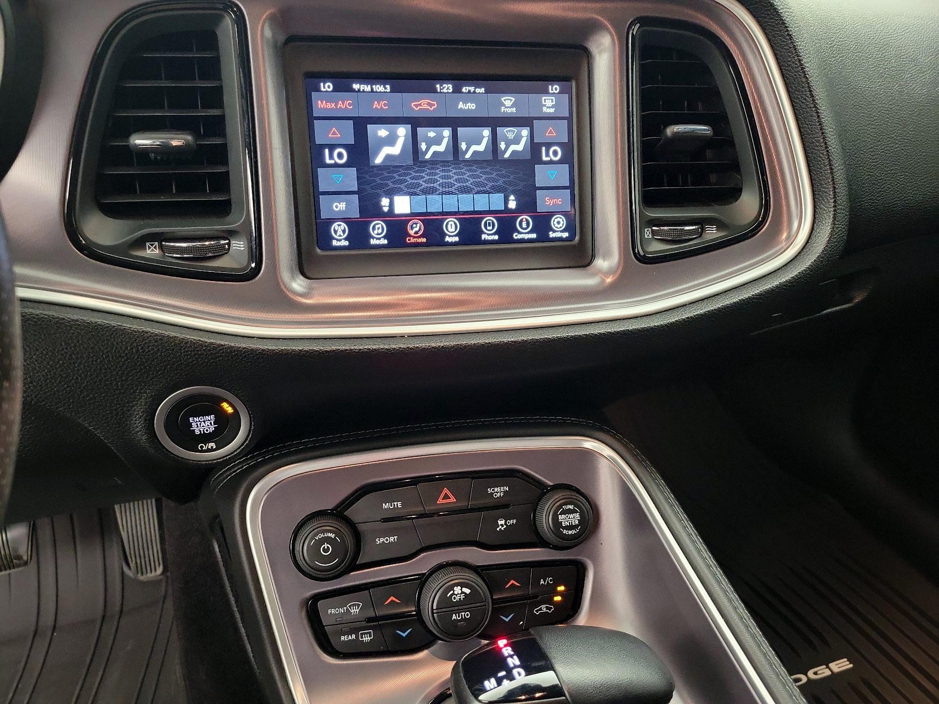 Thumbnail: 2019 Dodge Challenger - 16