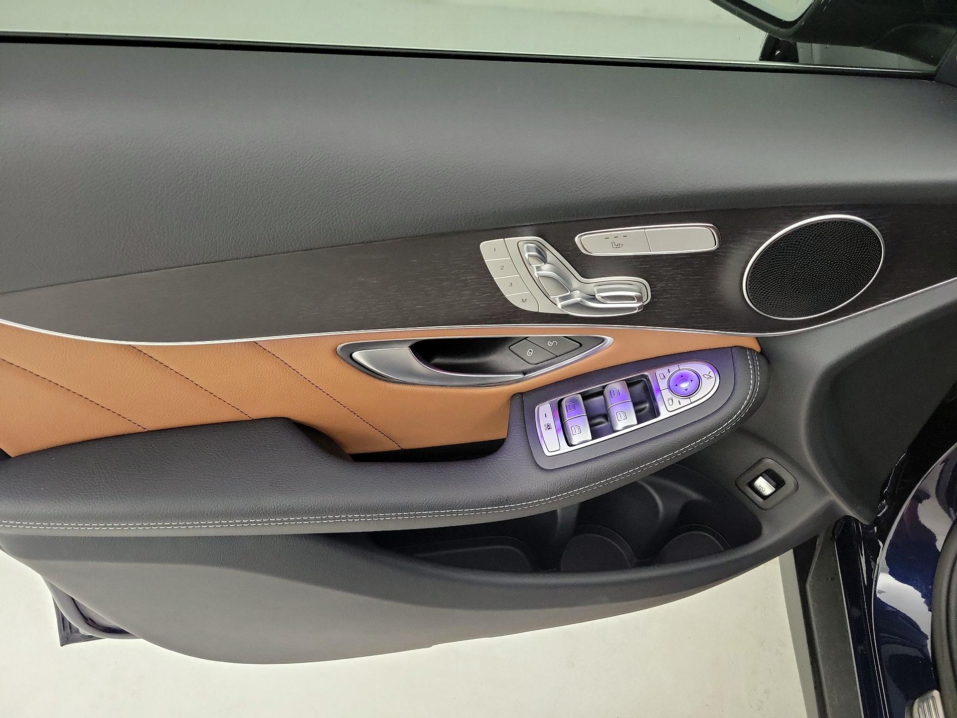 Thumbnail: 2022 Mercedes-Benz GLC - 12