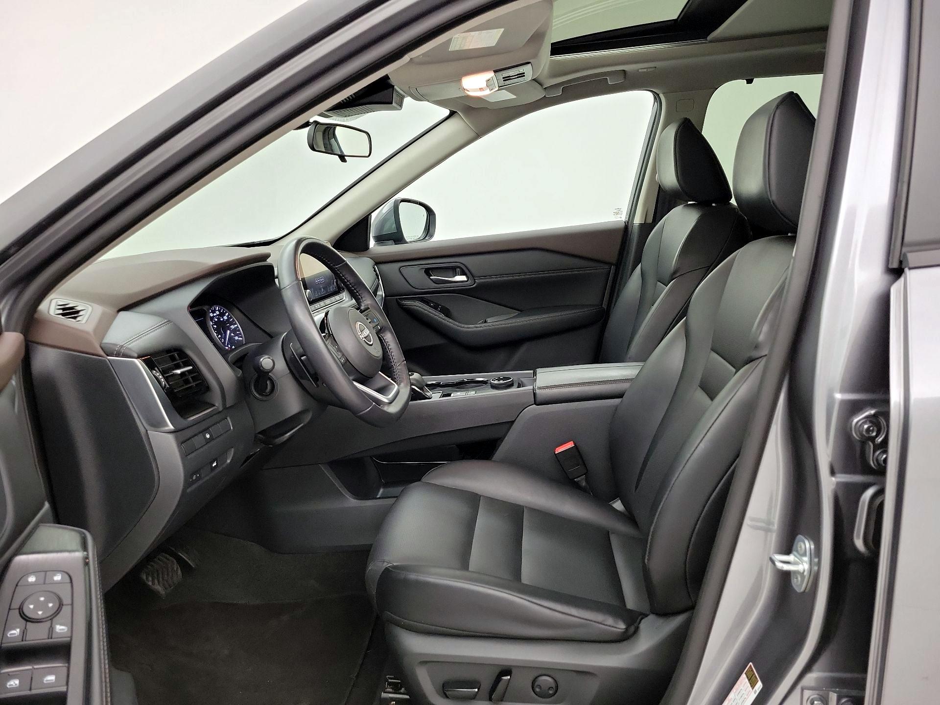 Thumbnail: 2023 Nissan Rogue - 11