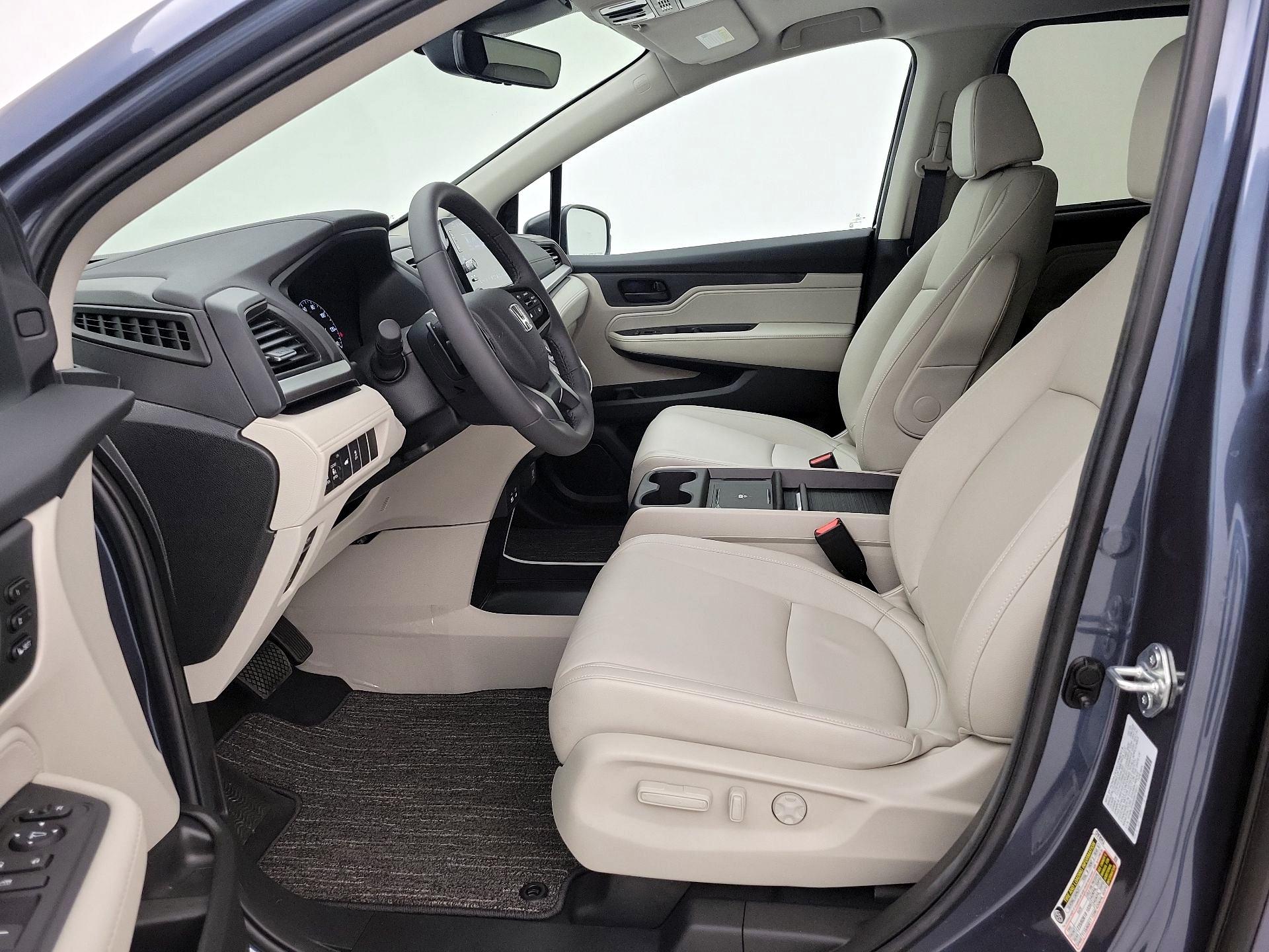 Thumbnail: 2025 Honda Odyssey - 11