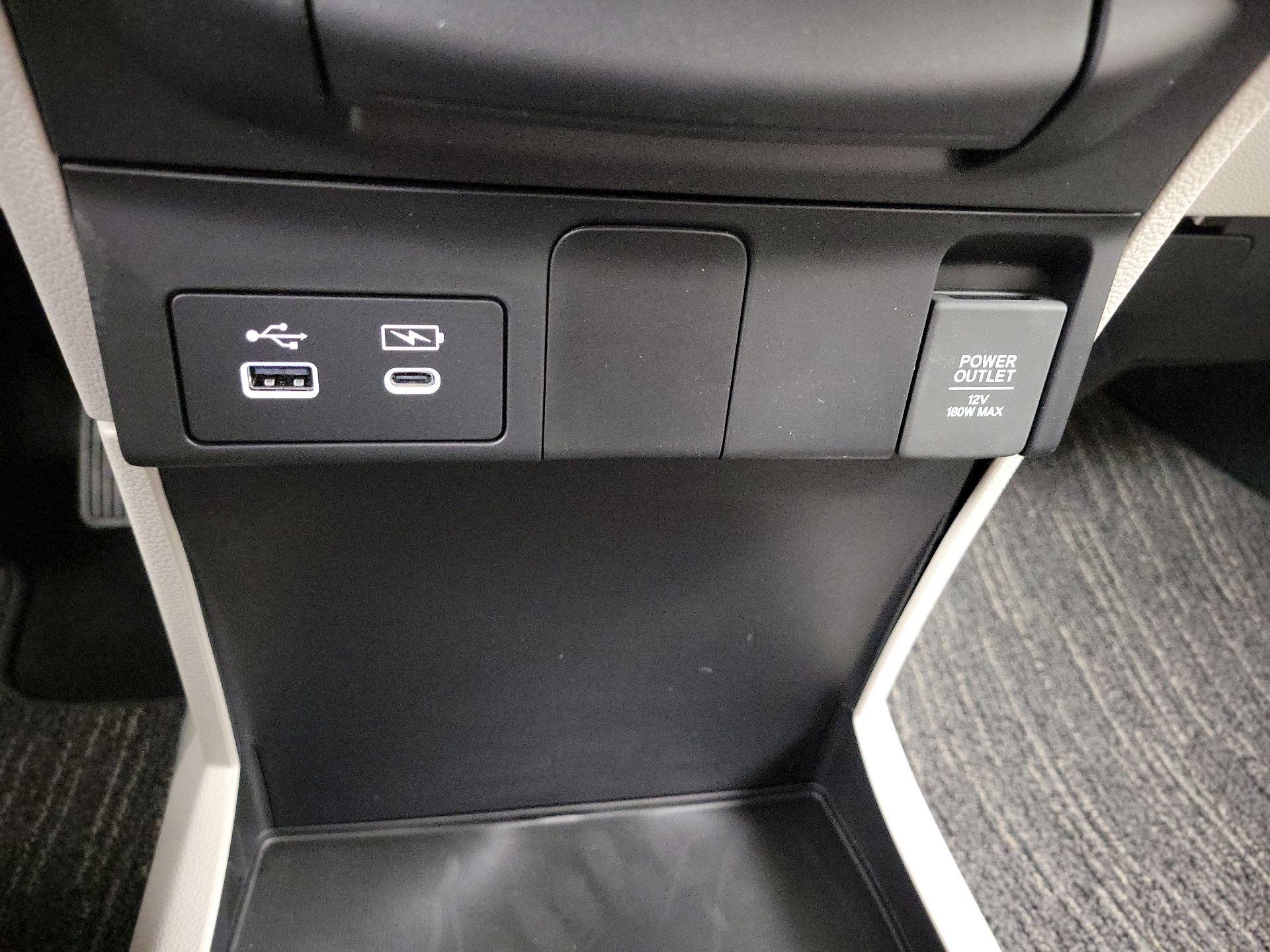 Thumbnail: 2025 Honda Odyssey - 18