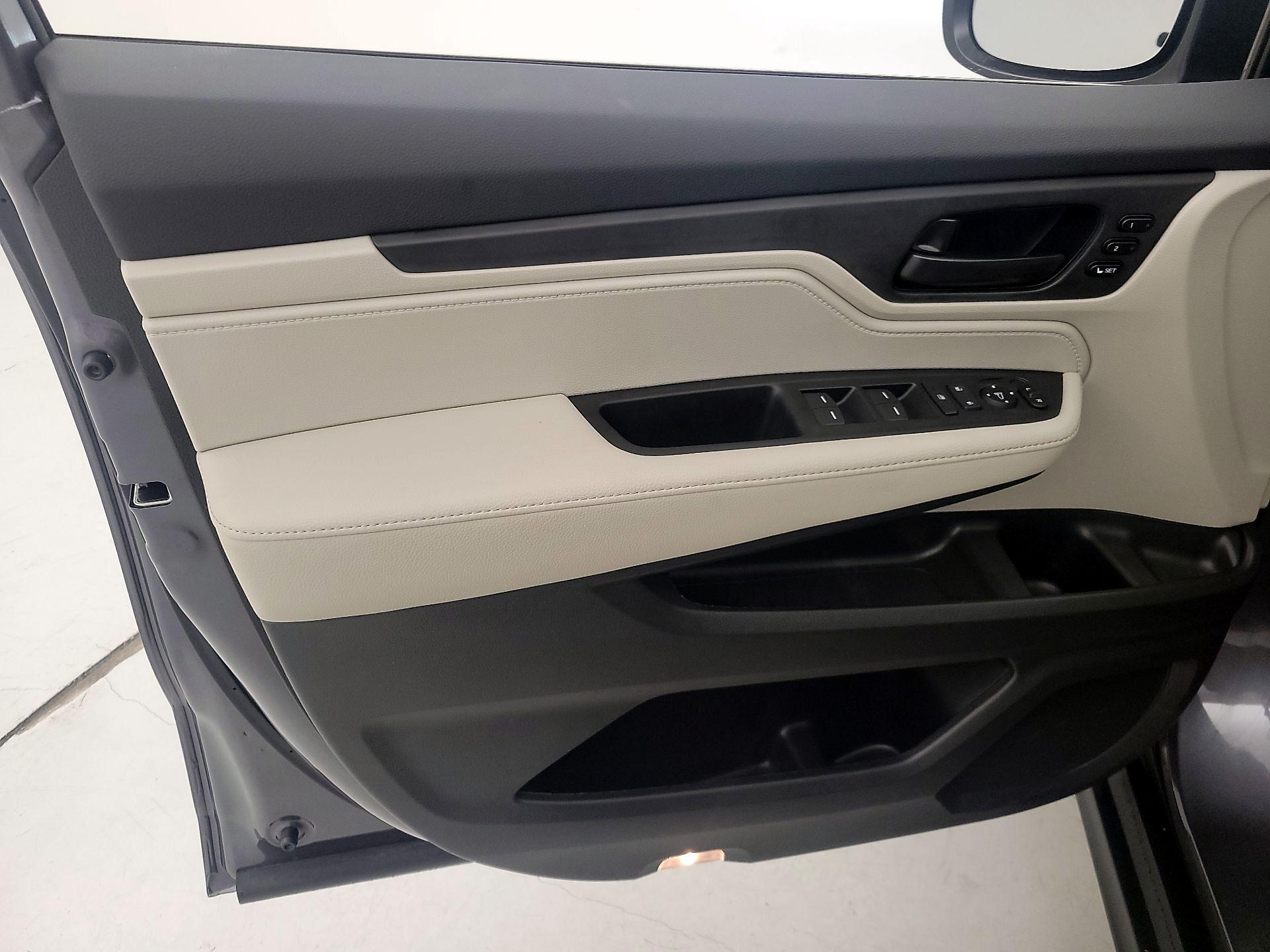 Thumbnail: 2025 Honda Odyssey - 12