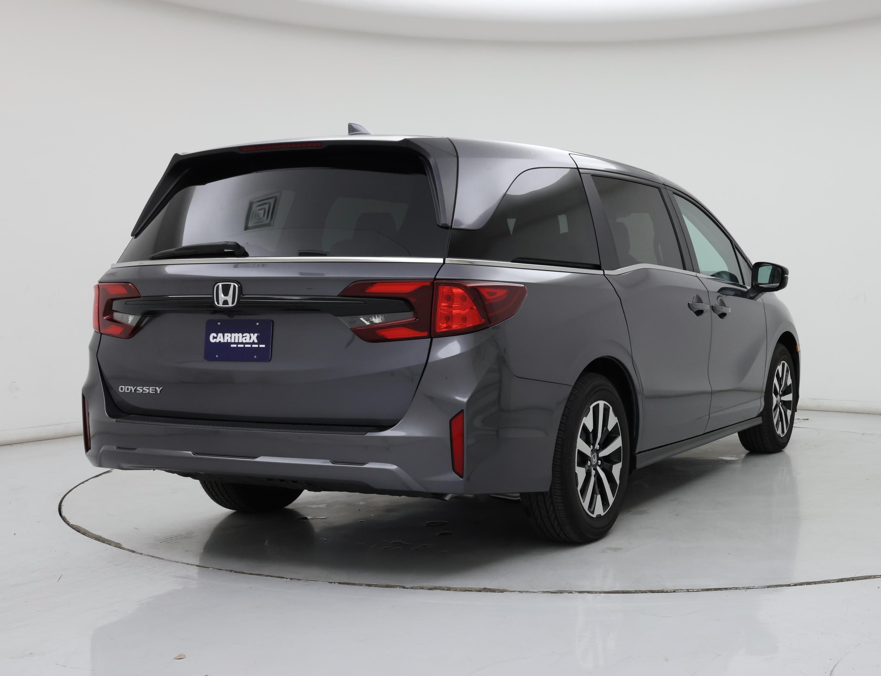 Thumbnail: 2025 Honda Odyssey - 8