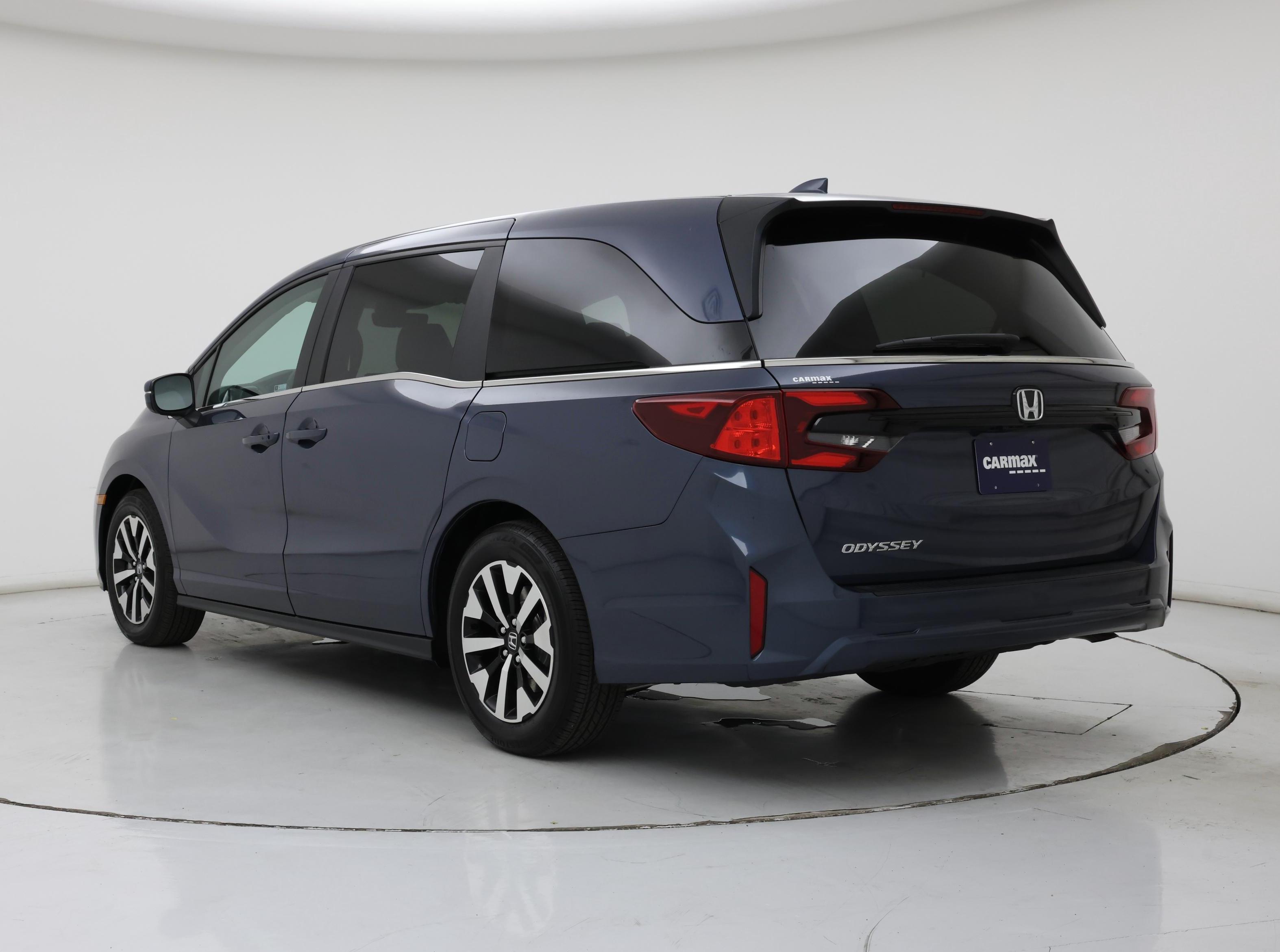 Thumbnail: 2025 Honda Odyssey - 2