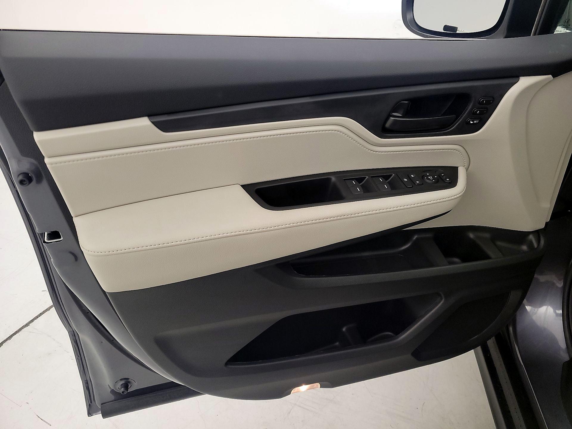 Thumbnail: 2025 Honda Odyssey - 12