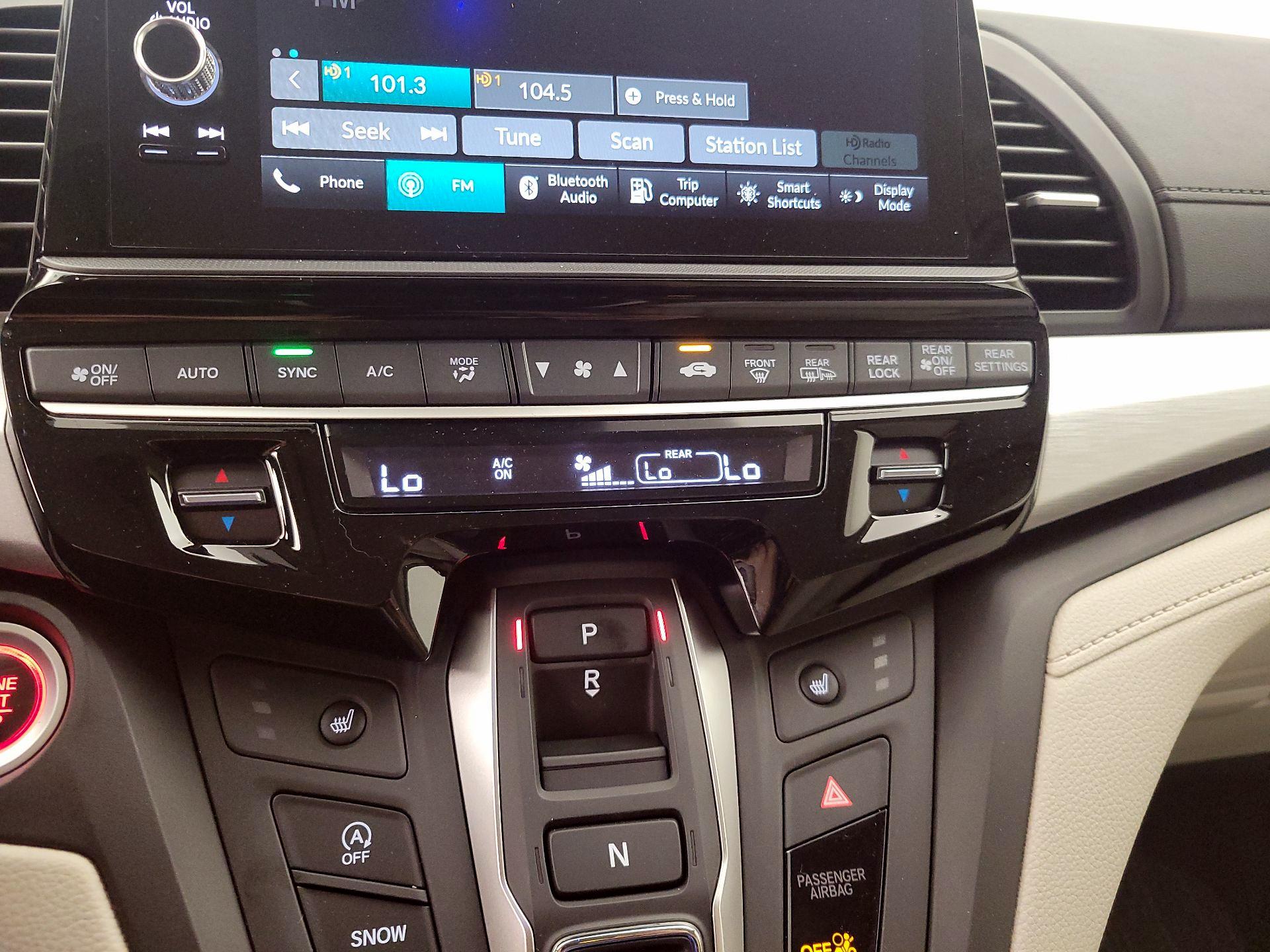 Thumbnail: 2025 Honda Odyssey - 16