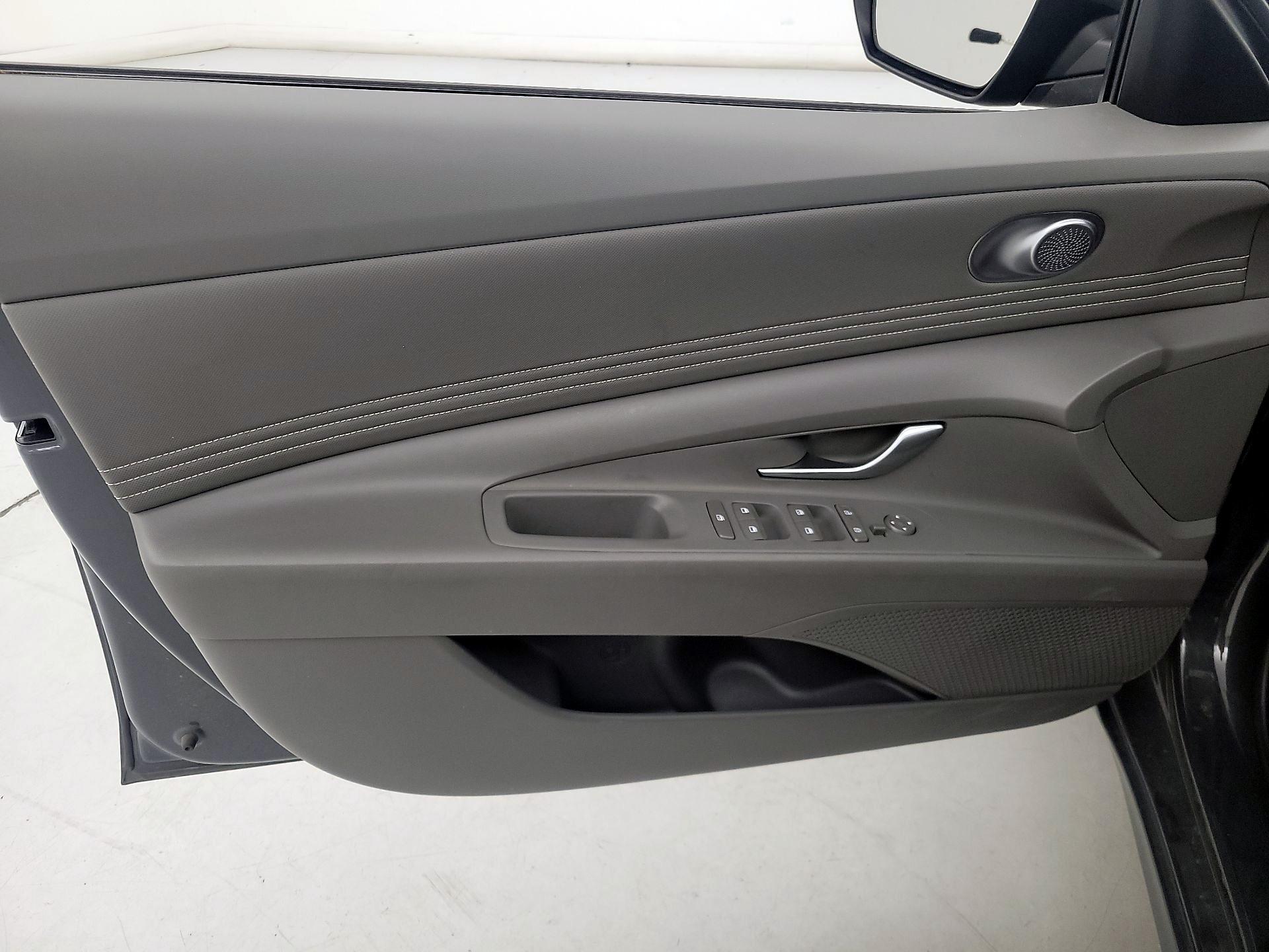 Thumbnail: 2024 Hyundai Elantra - 12