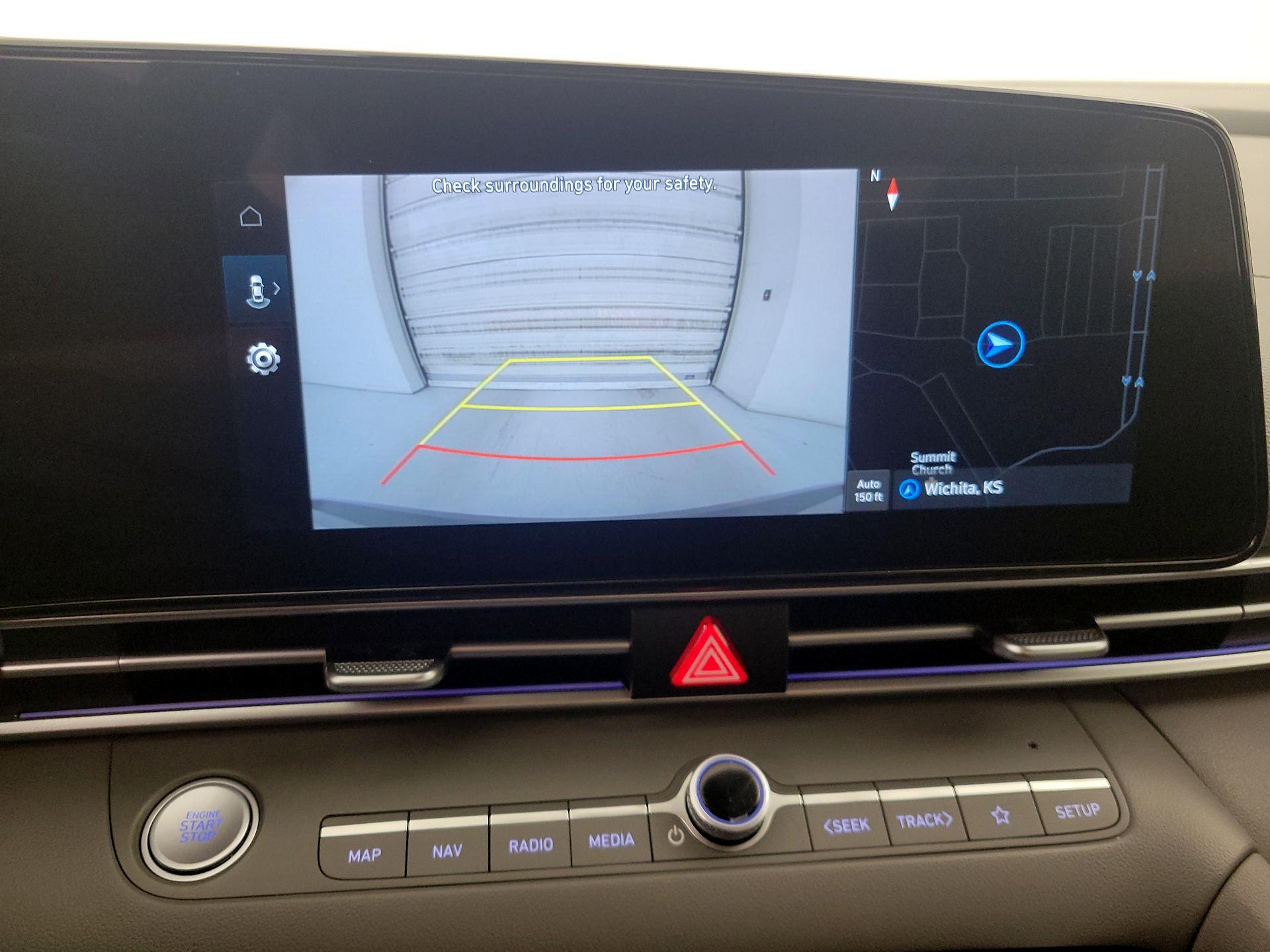 Thumbnail: 2024 Hyundai Elantra - 15