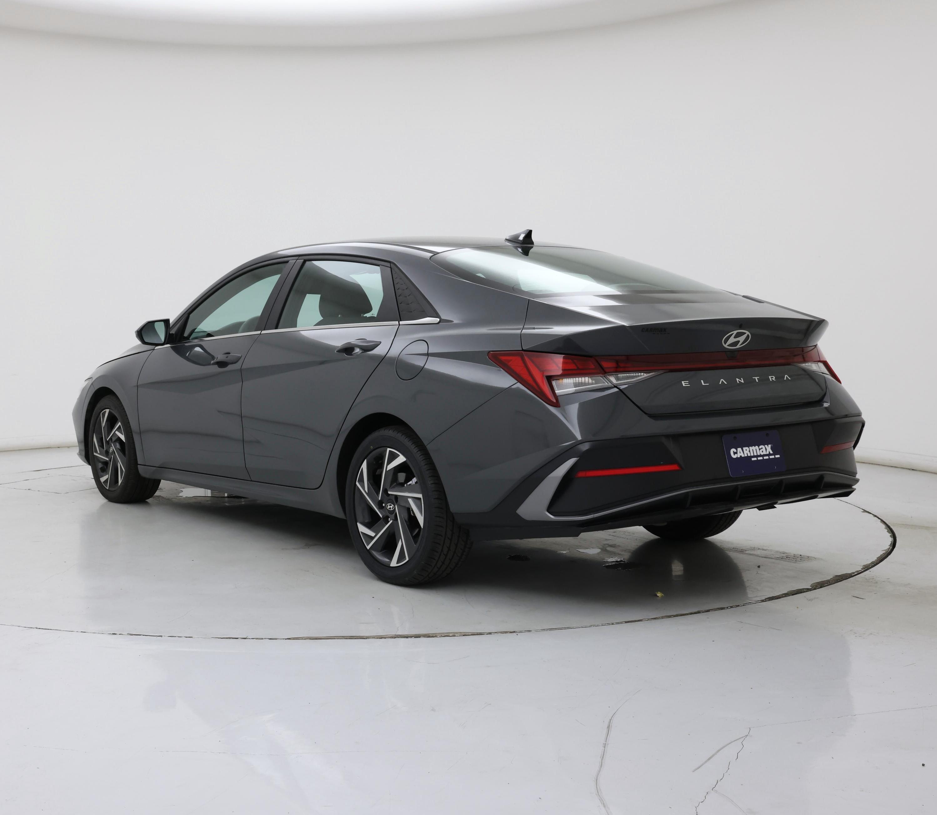 Thumbnail: 2024 Hyundai Elantra - 2