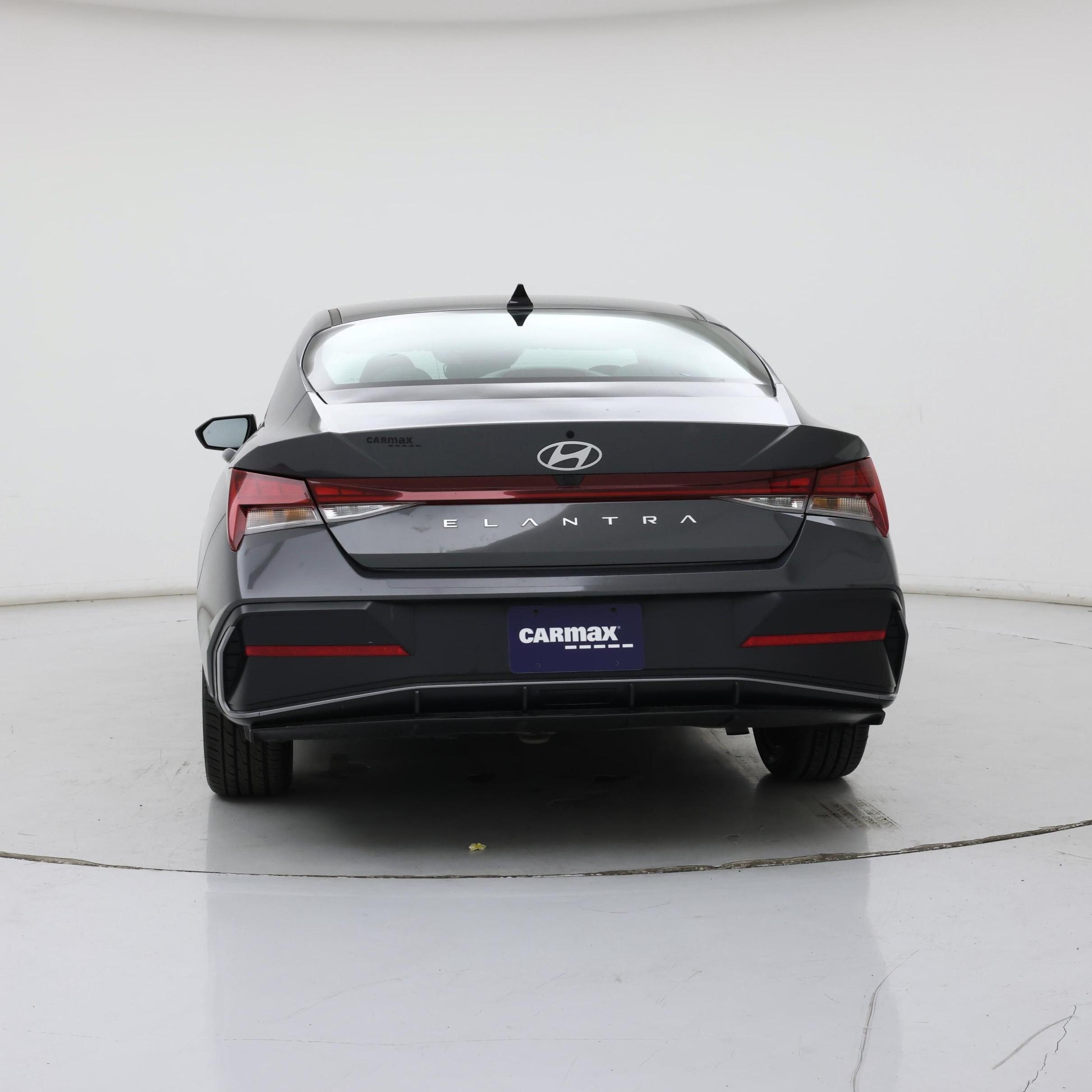 Thumbnail: 2024 Hyundai Elantra - 6