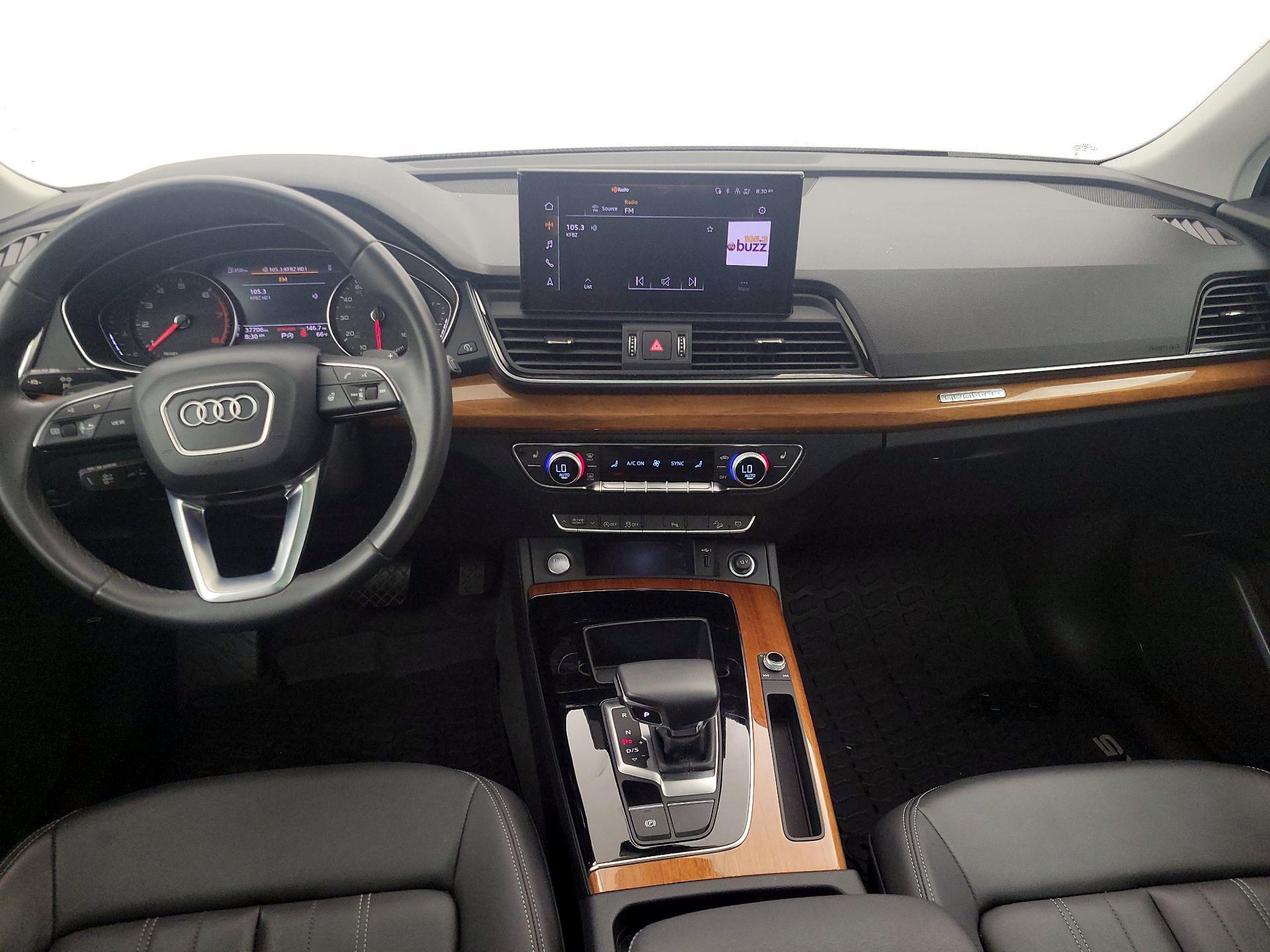 Thumbnail: 2023 Audi Q5 - 9