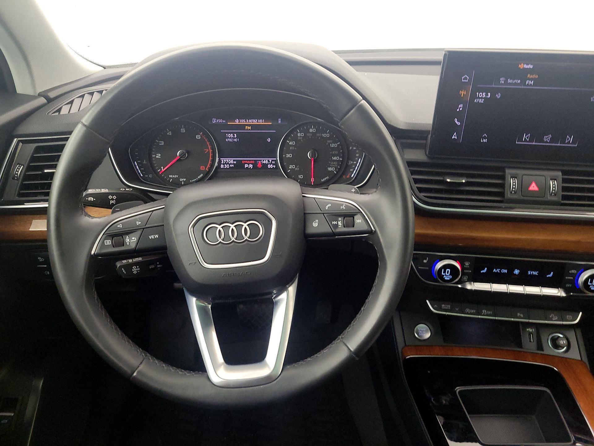 Thumbnail: 2023 Audi Q5 - 10