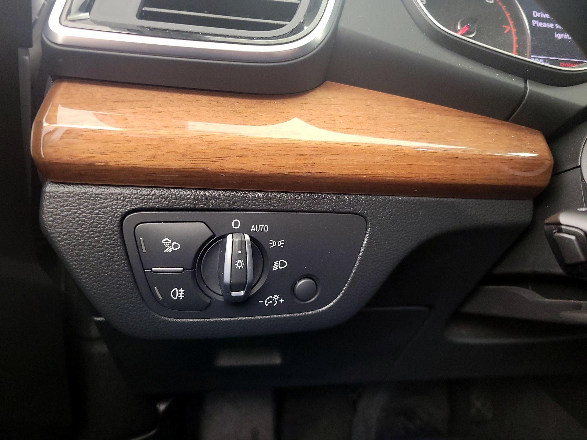 Thumbnail: 2023 Audi Q5 - 13