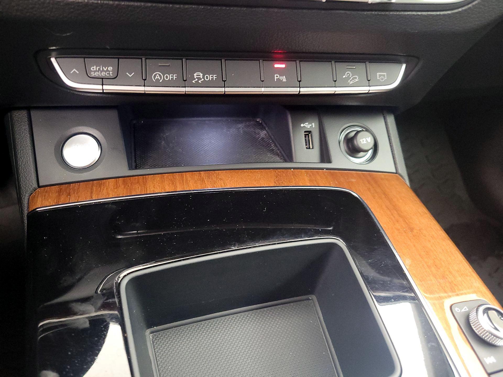 Thumbnail: 2023 Audi Q5 - 18