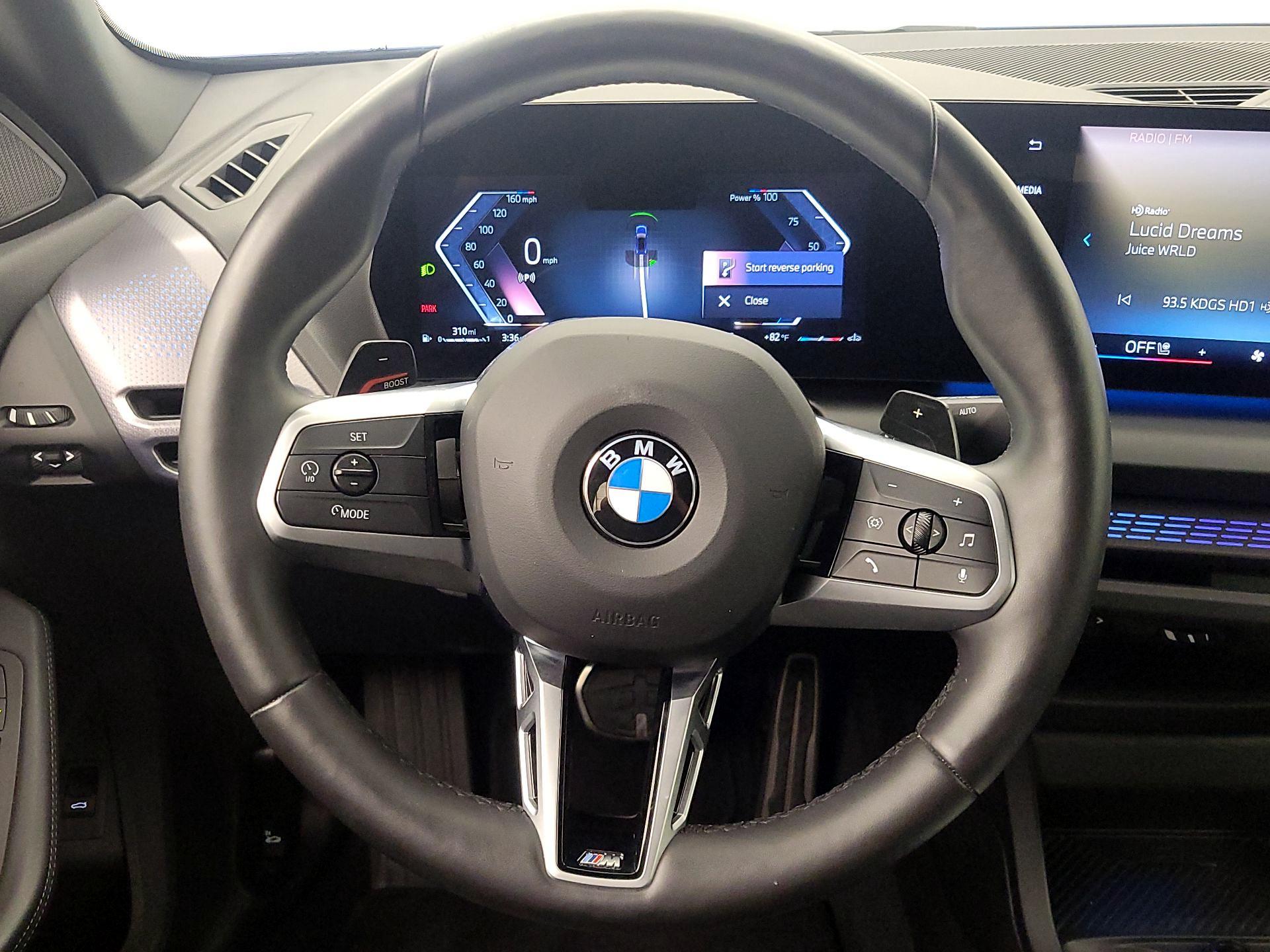 Thumbnail: 2025 BMW 2 Series - 10