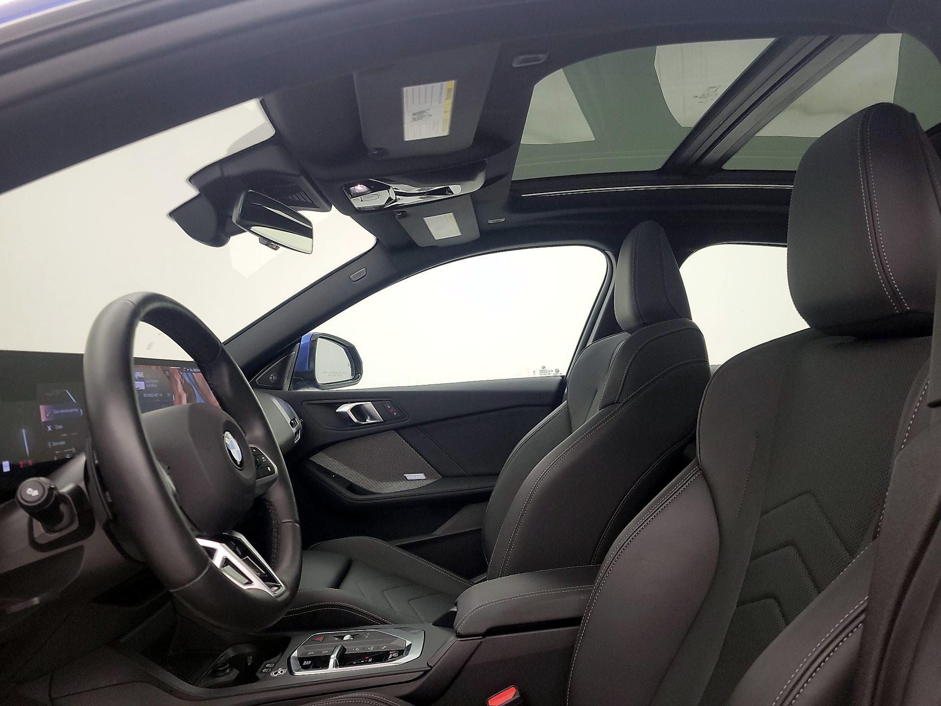 Thumbnail: 2025 BMW 2 Series - 18