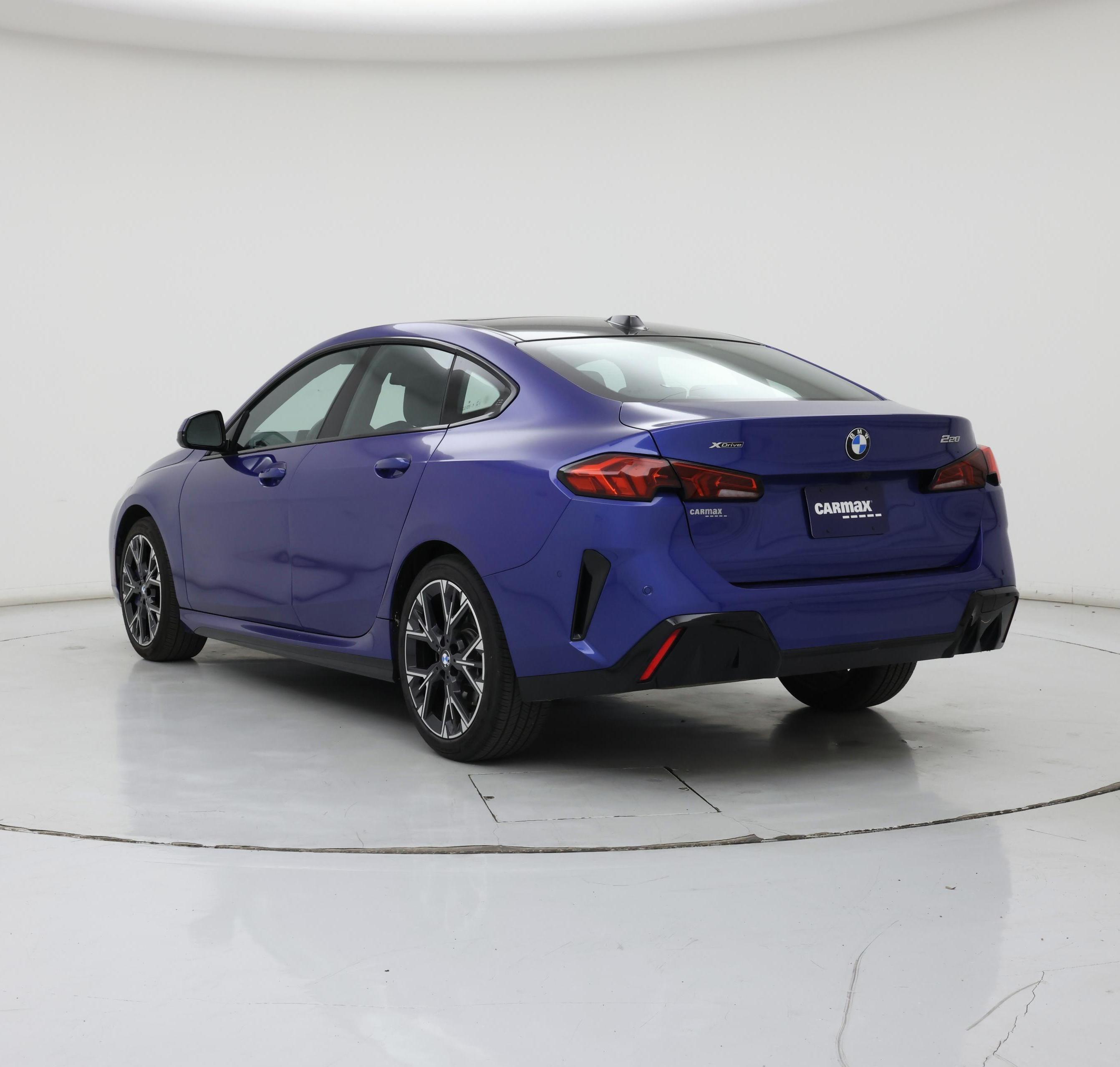 Thumbnail: 2025 BMW 2 Series - 2