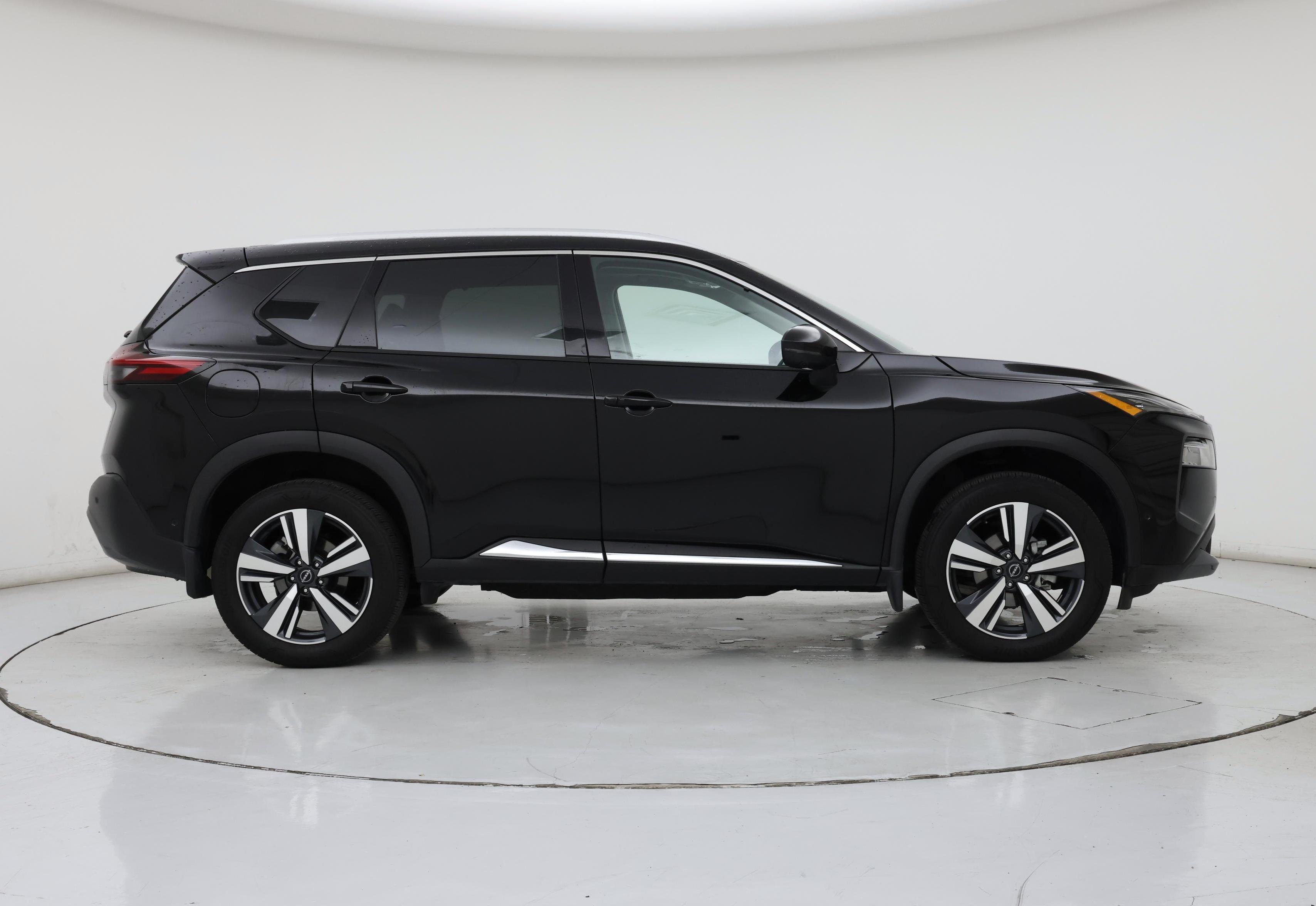 Thumbnail: 2023 Nissan Rogue - 7