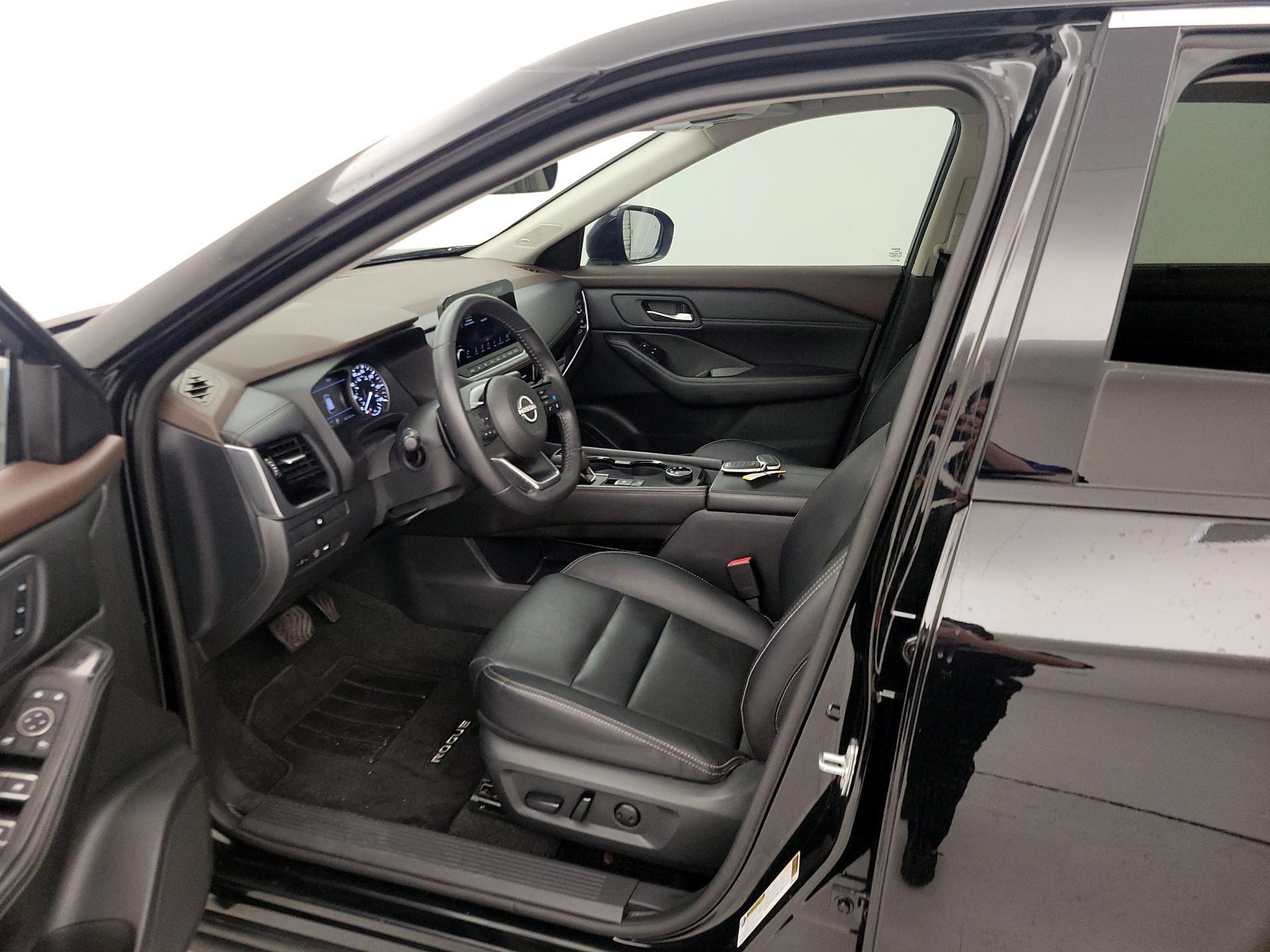 Thumbnail: 2023 Nissan Rogue - 11