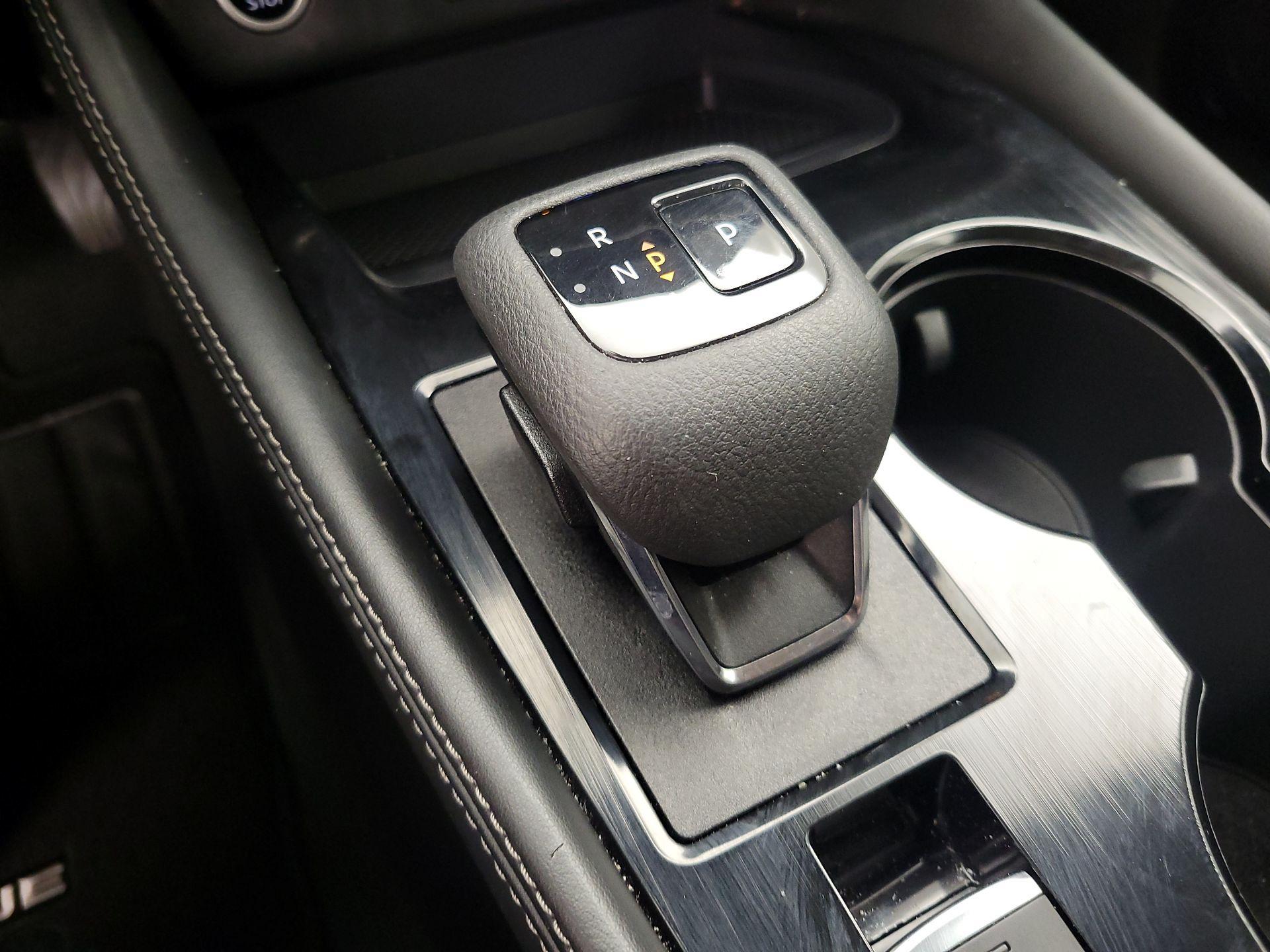 Thumbnail: 2023 Nissan Rogue - 17