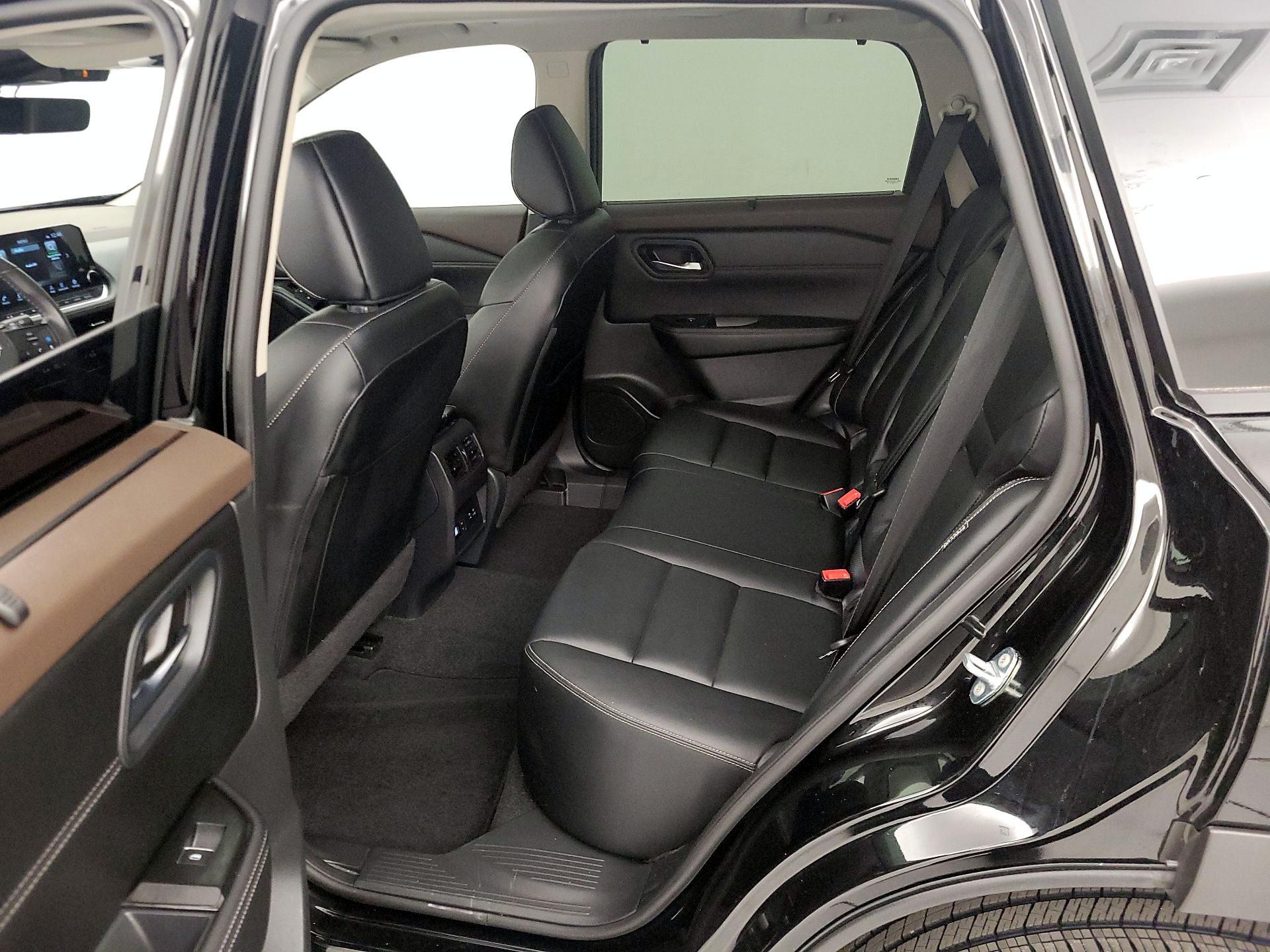 Thumbnail: 2023 Nissan Rogue - 20