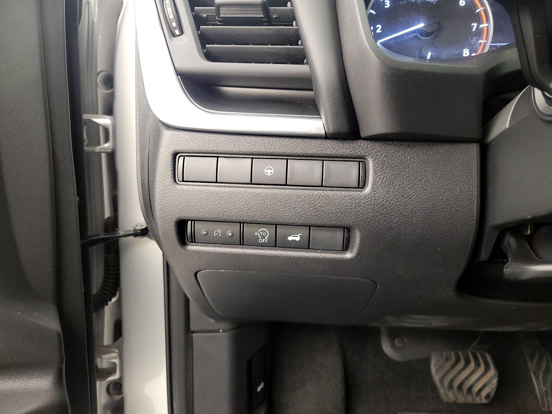 Thumbnail: 2023 Nissan Rogue - 13