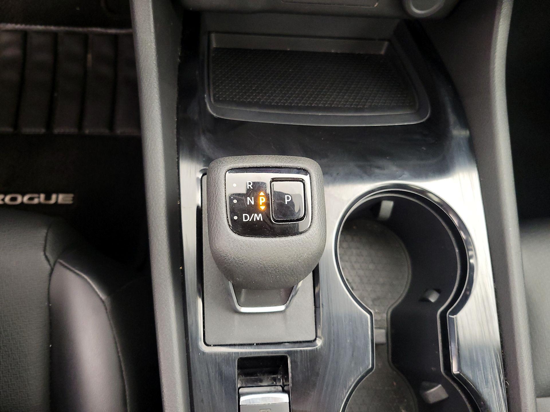 Thumbnail: 2023 Nissan Rogue - 17