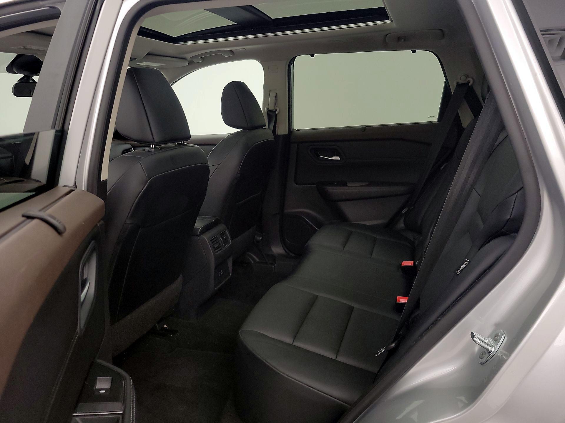 Thumbnail: 2023 Nissan Rogue - 20