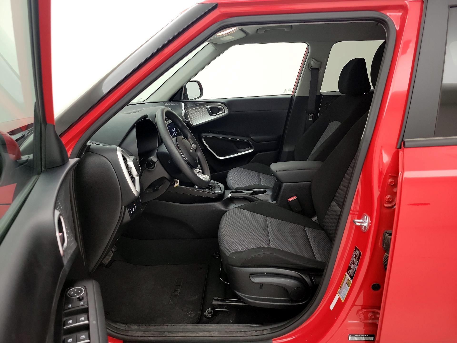 Thumbnail: 2023 Kia Soul - 11