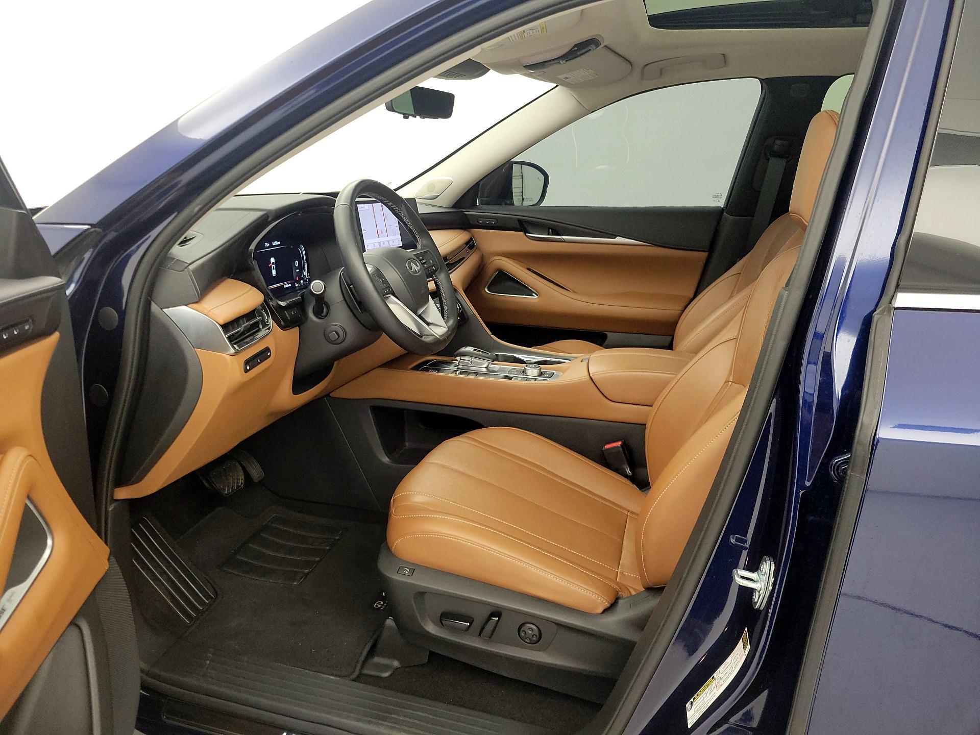 Thumbnail: 2023 INFINITI QX60 - 11