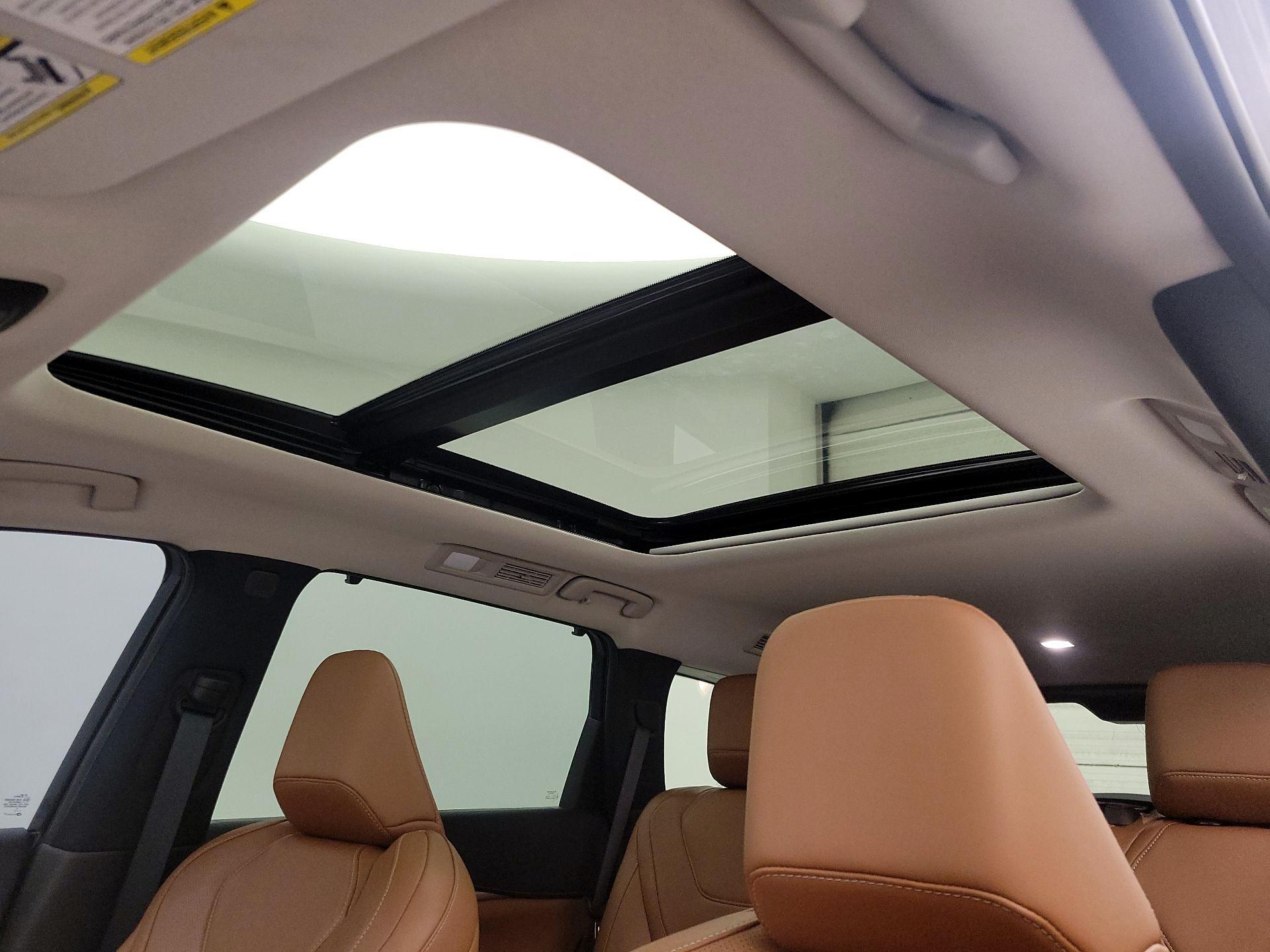 Thumbnail: 2023 INFINITI QX60 - 20