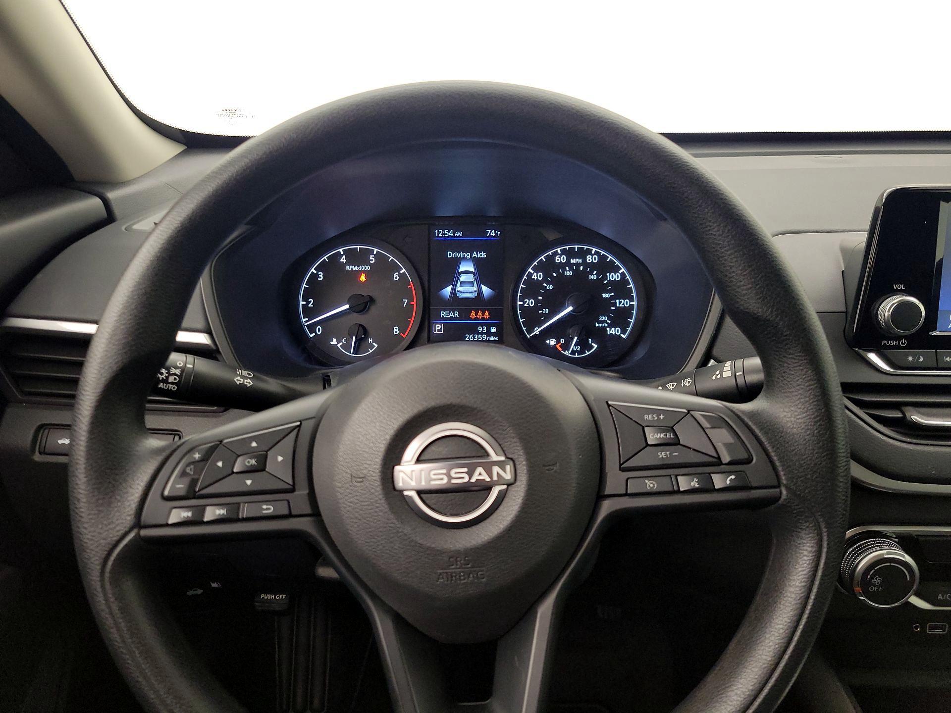 Thumbnail: 2023 Nissan Altima - 10