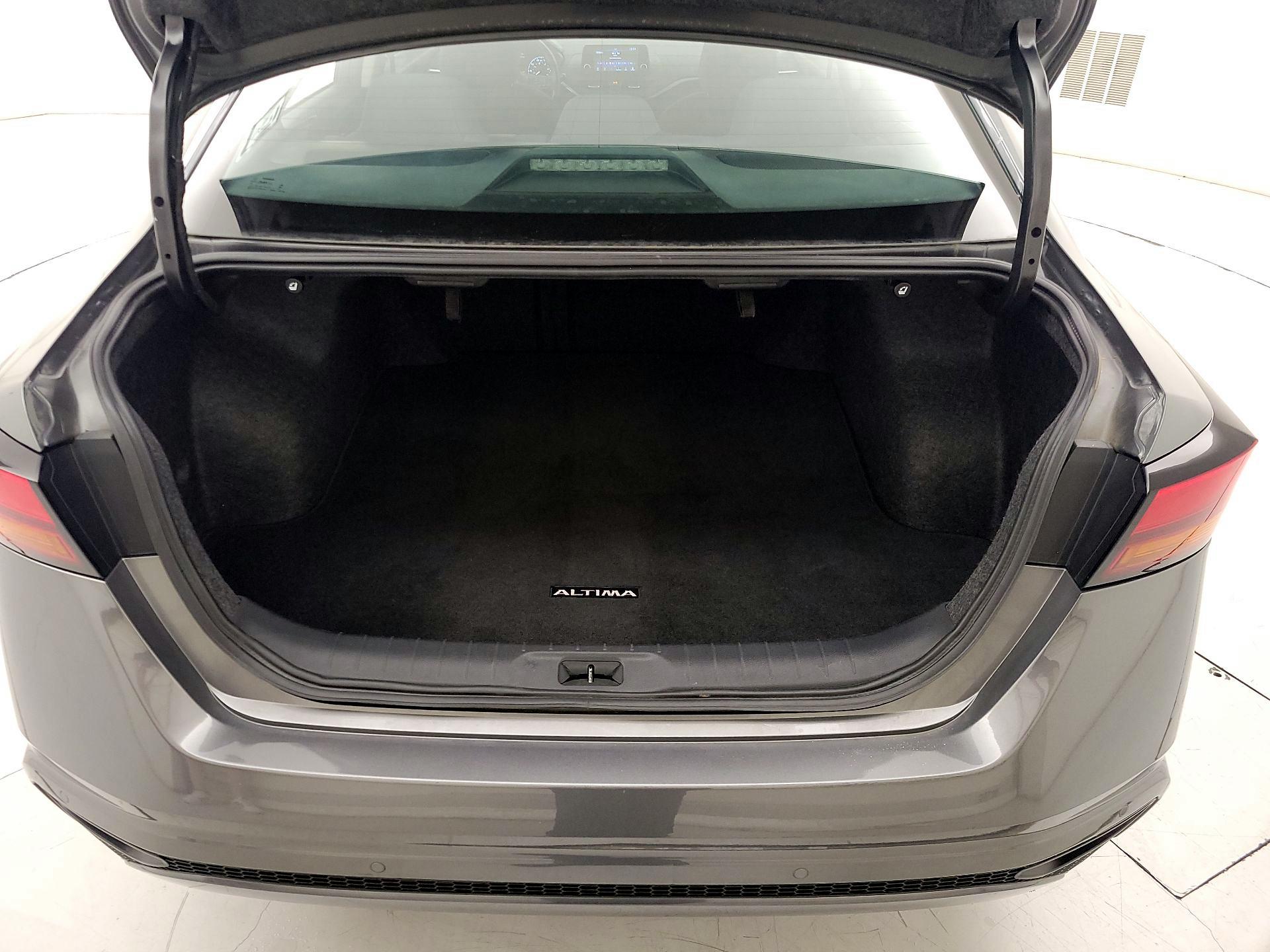 Thumbnail: 2023 Nissan Altima - 20