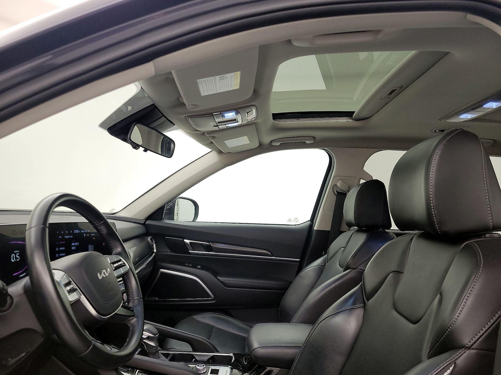 2025 Kia Telluride S - Photo 21