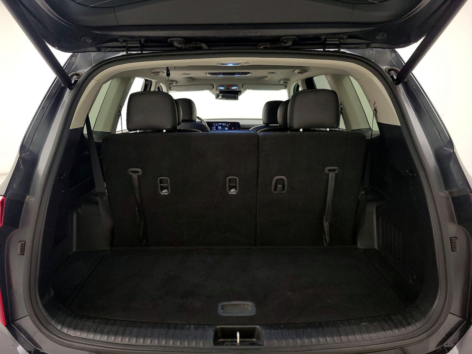 2025 Kia Telluride S - Photo 24