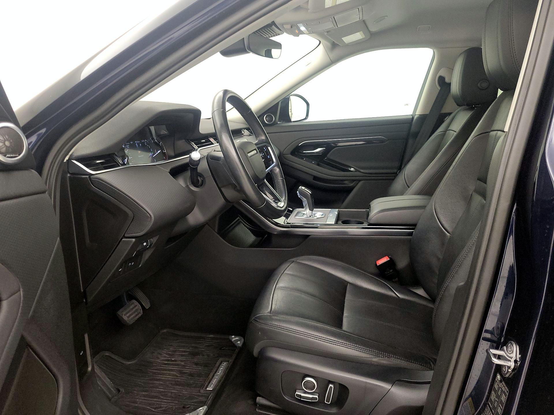 Thumbnail: 2021 Land Rover Range Rover Evoque - 11