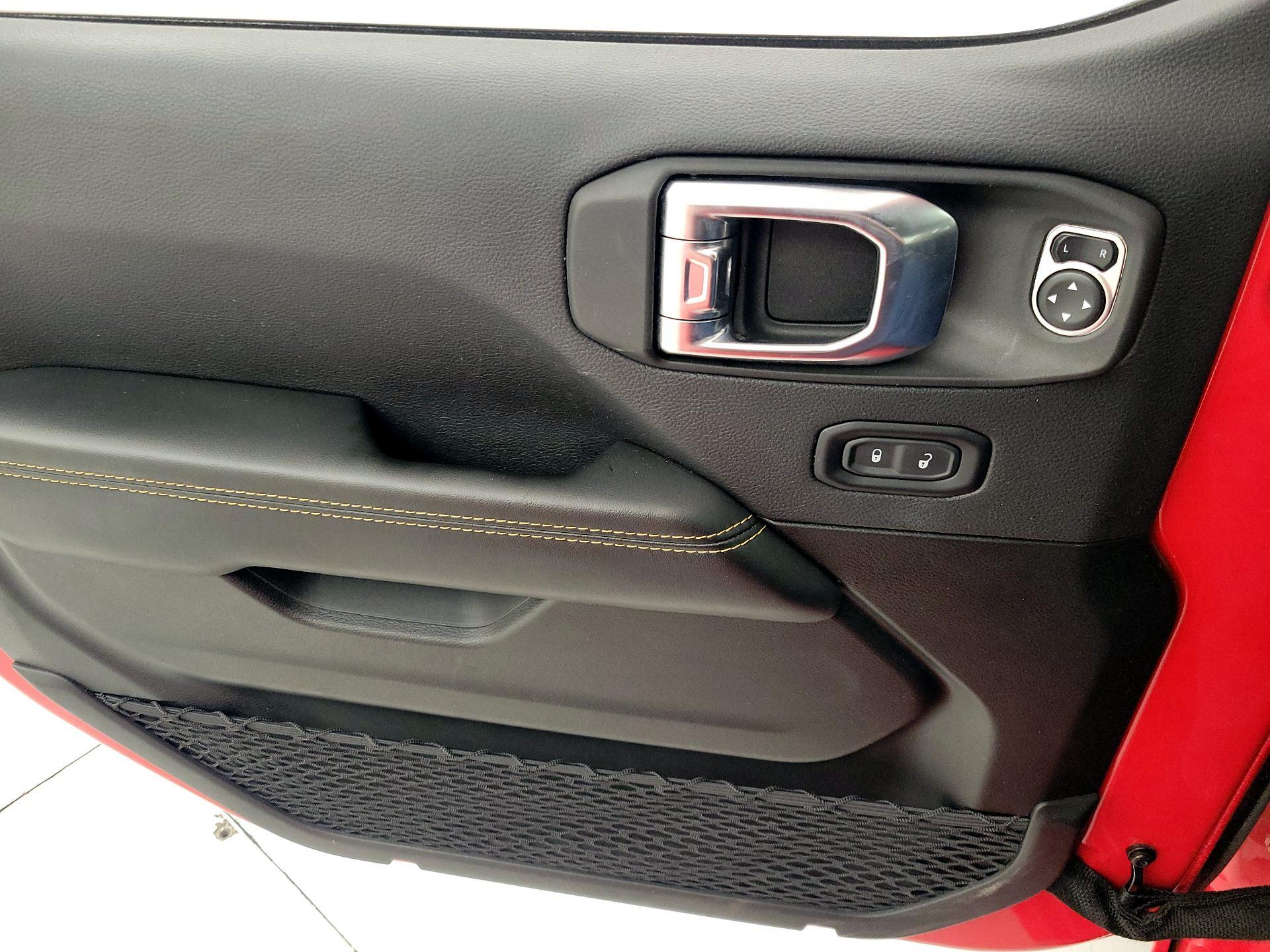 Thumbnail: 2025 Jeep Wrangler - 12