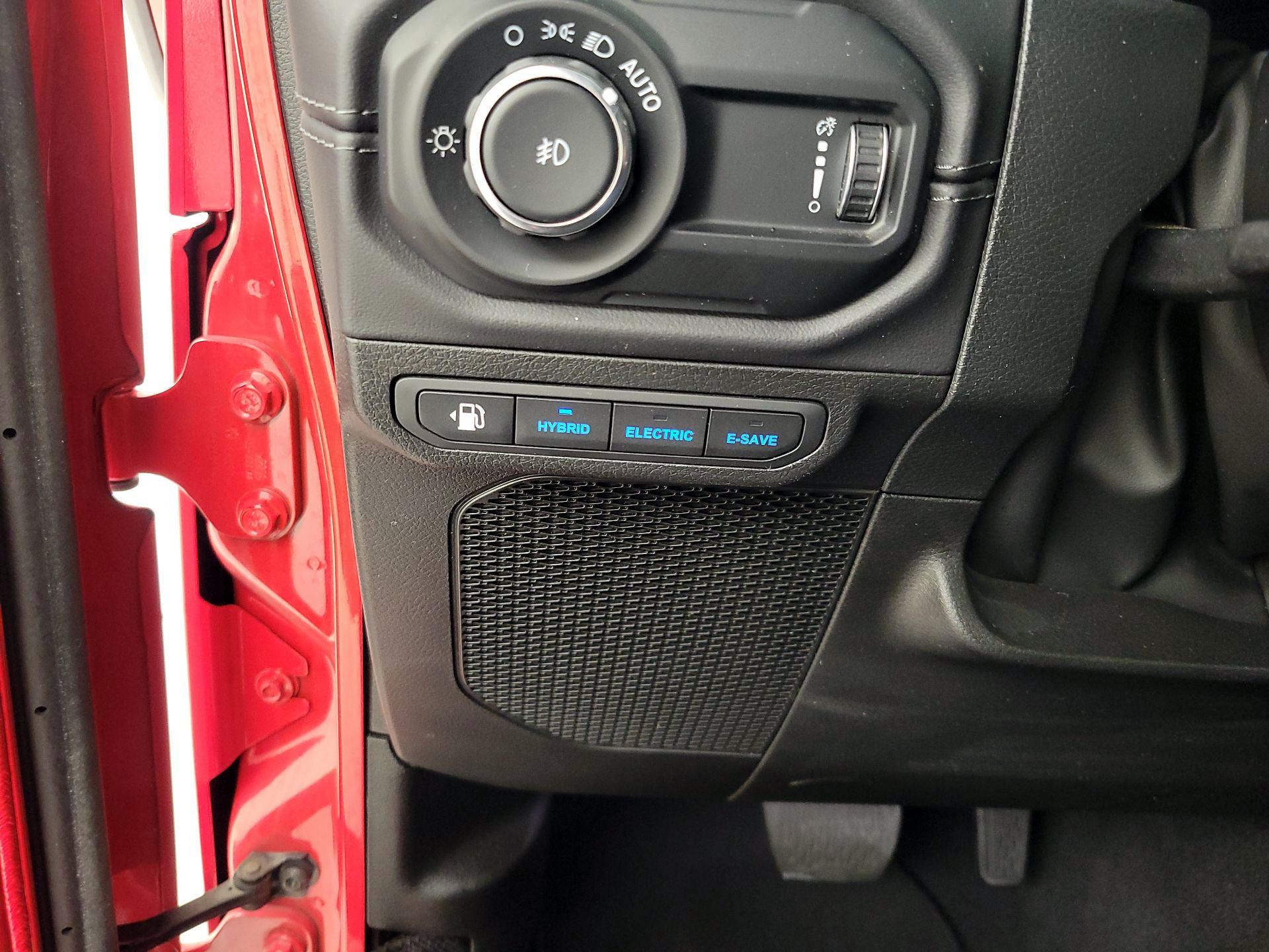 Thumbnail: 2025 Jeep Wrangler - 13