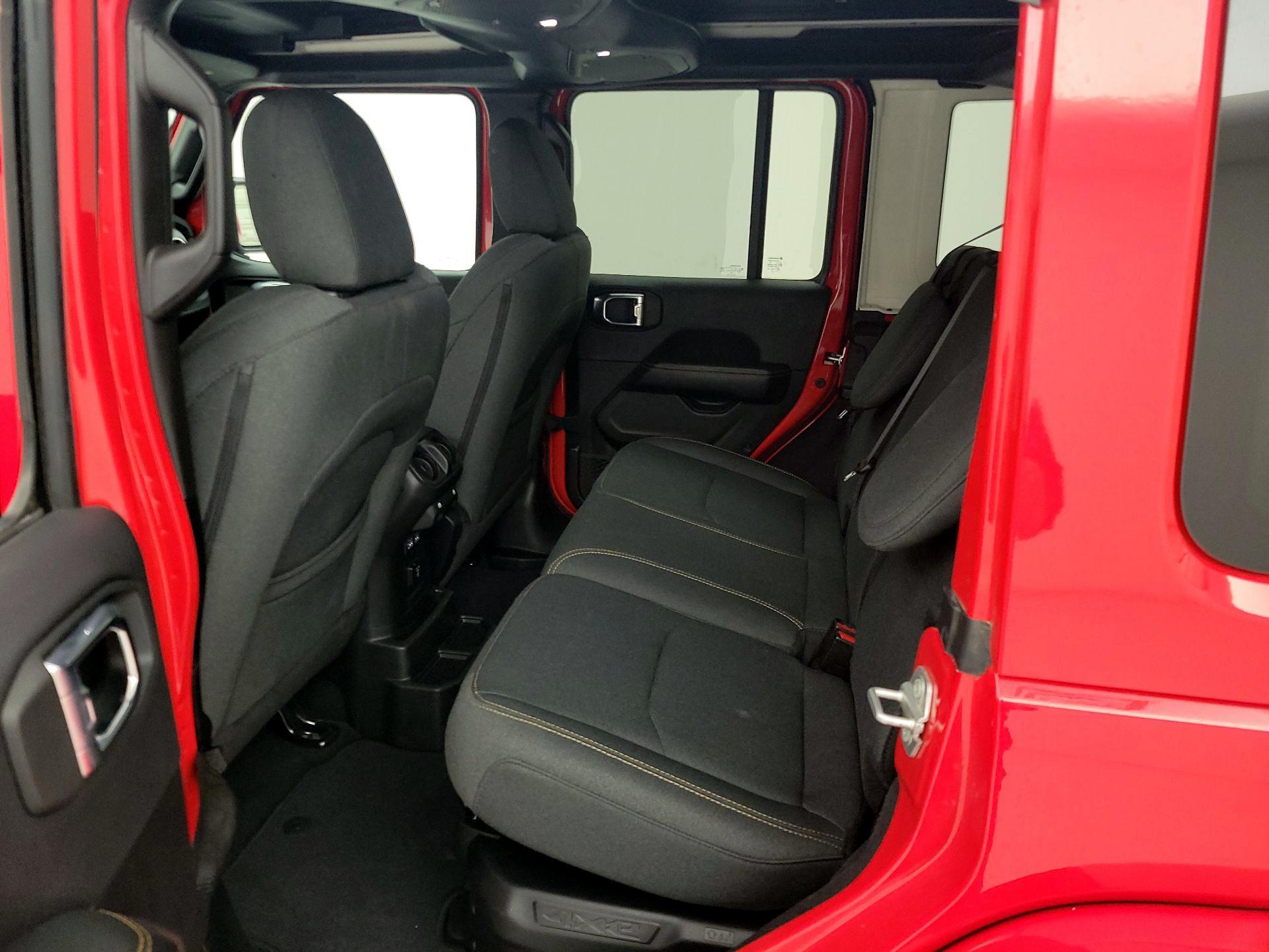 Thumbnail: 2025 Jeep Wrangler - 19