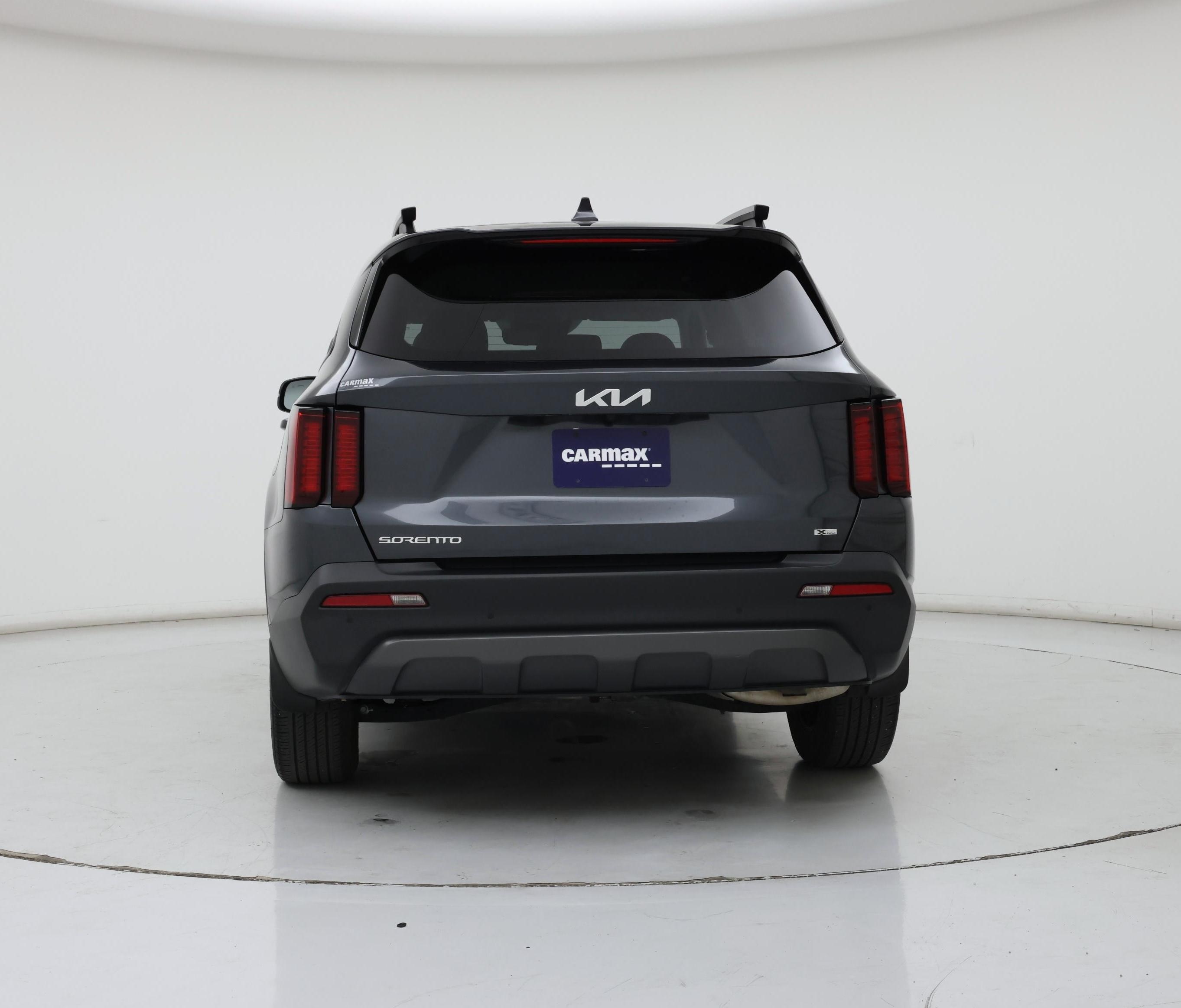 Thumbnail: 2023 Kia Sorento - 6