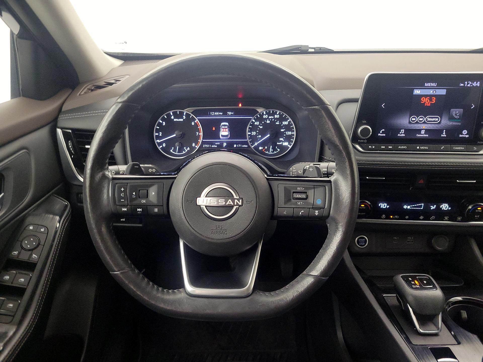 Thumbnail: 2023 Nissan Rogue - 10