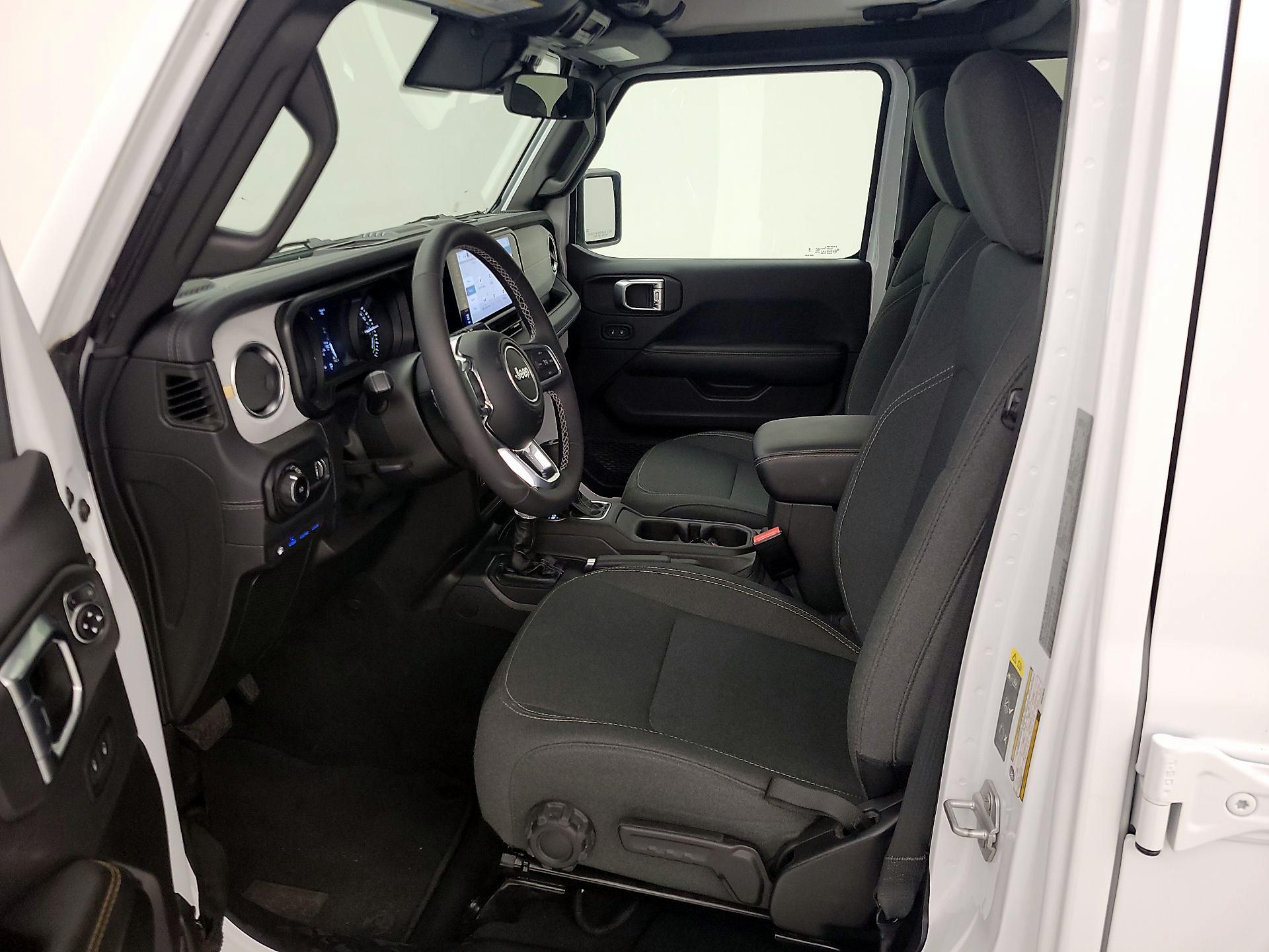 Thumbnail: 2025 Jeep Wrangler - 11