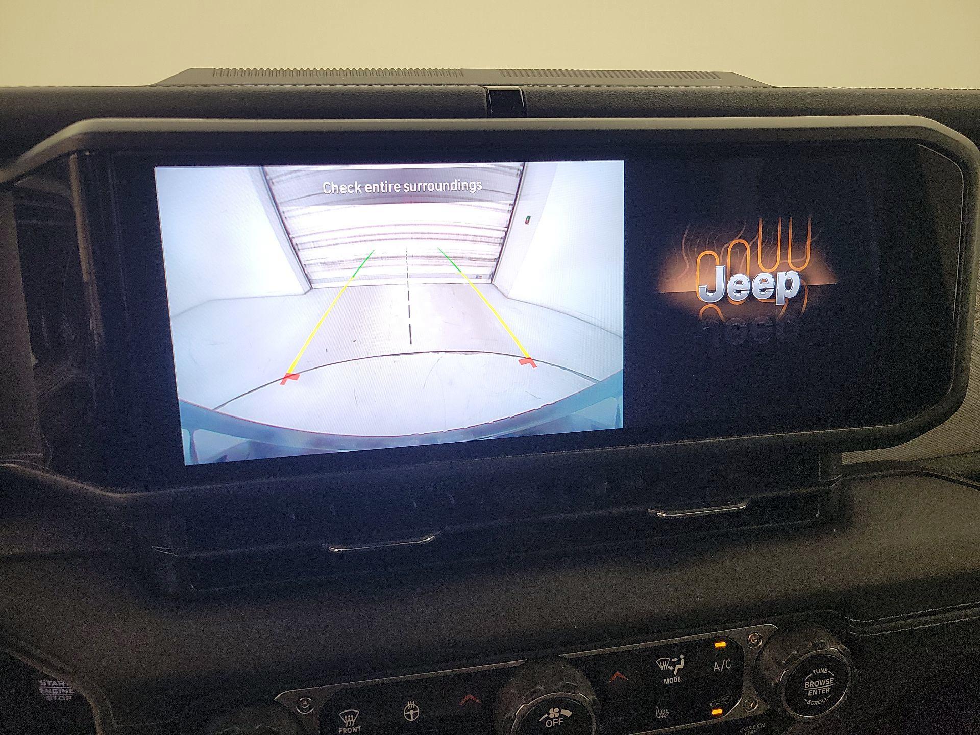 Thumbnail: 2025 Jeep Wrangler - 14